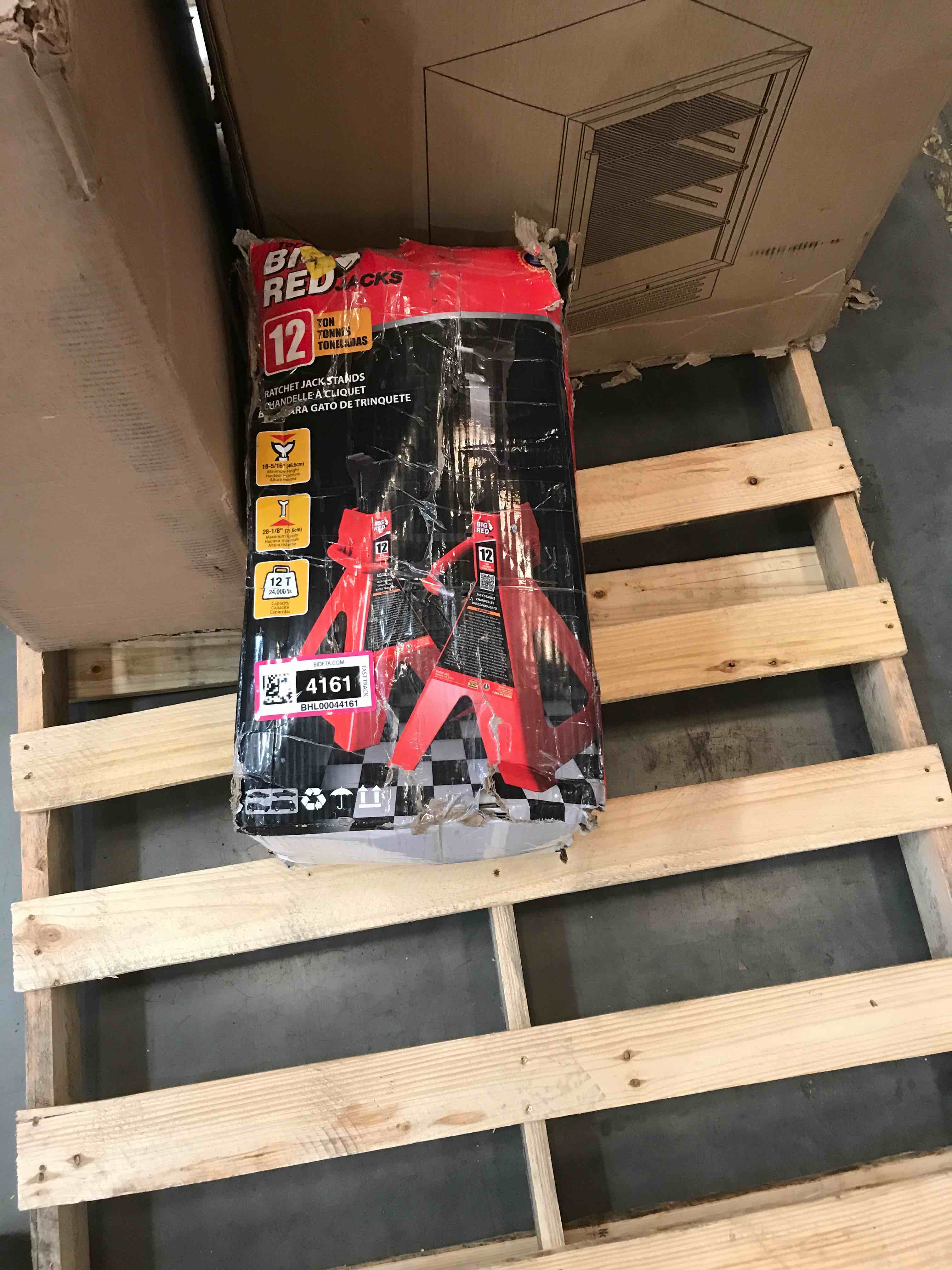 https://s3.amazonaws.com/lotting-images-prod/bidfta/BHL00044161_1690298477812.jpeg