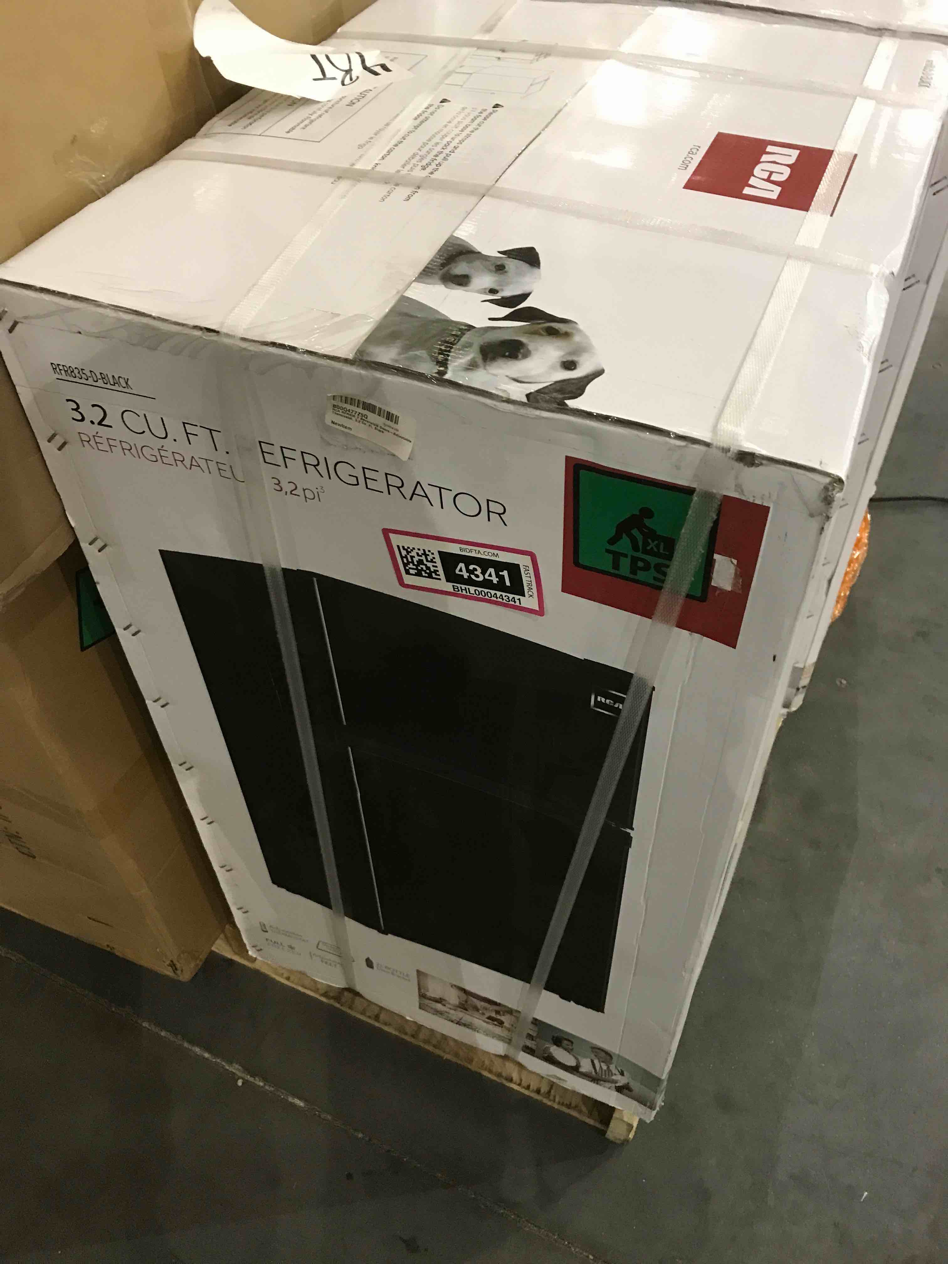 https://s3.amazonaws.com/lotting-images-prod/bidfta/BHL00044342_1691667956339.jpeg