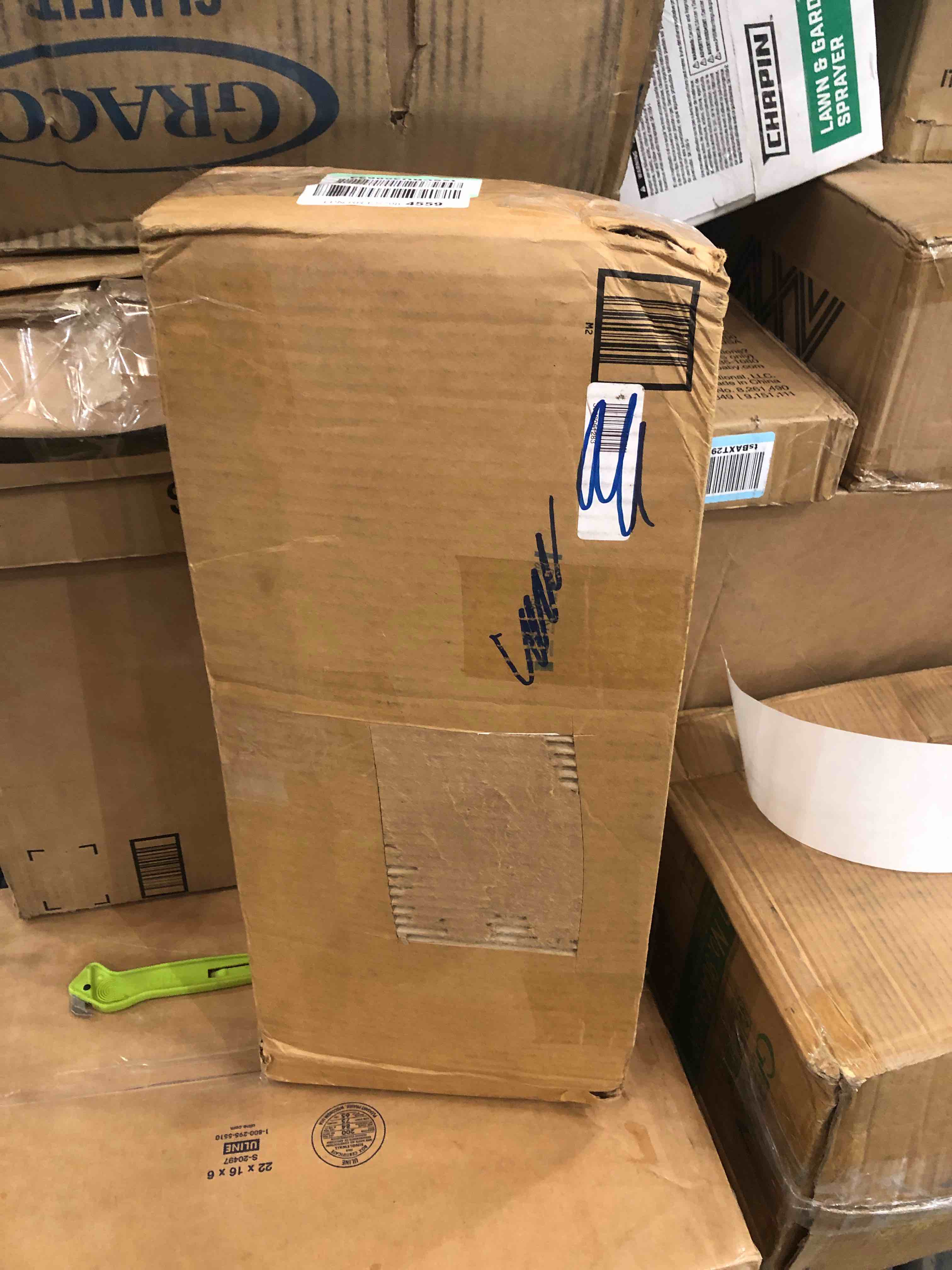 https://s3.amazonaws.com/lotting-images-prod/bidfta/BHL00052294_1684943671711.jpeg
