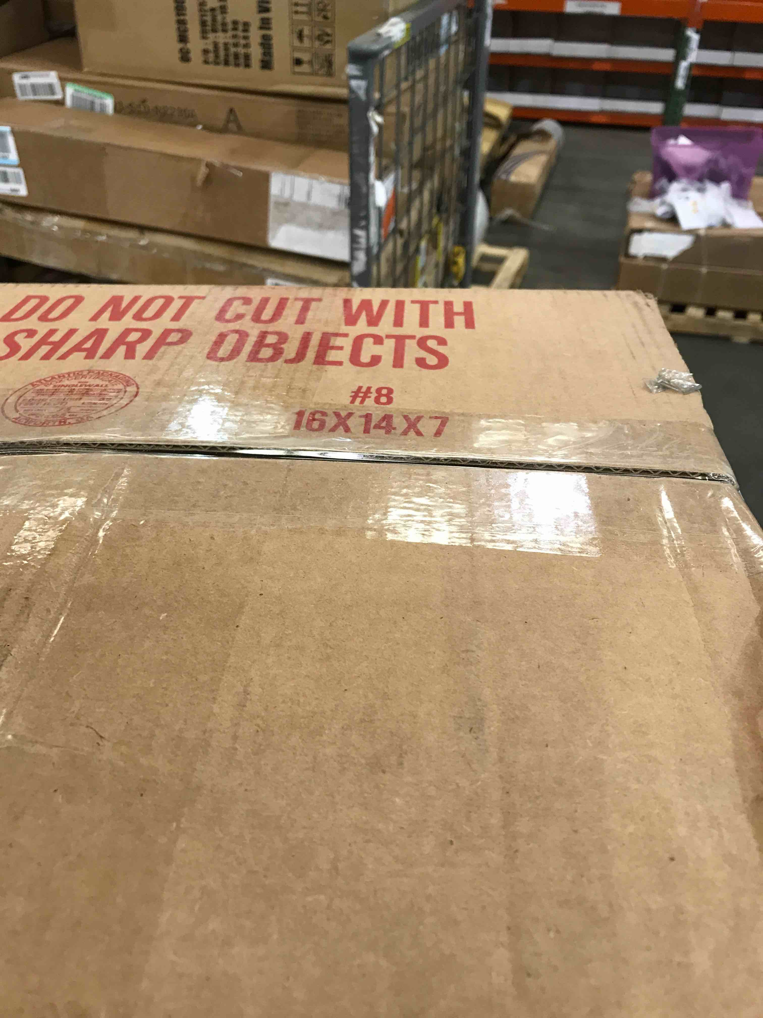 https://s3.amazonaws.com/lotting-images-prod/bidfta/BHL00052781_1684938448329.jpeg