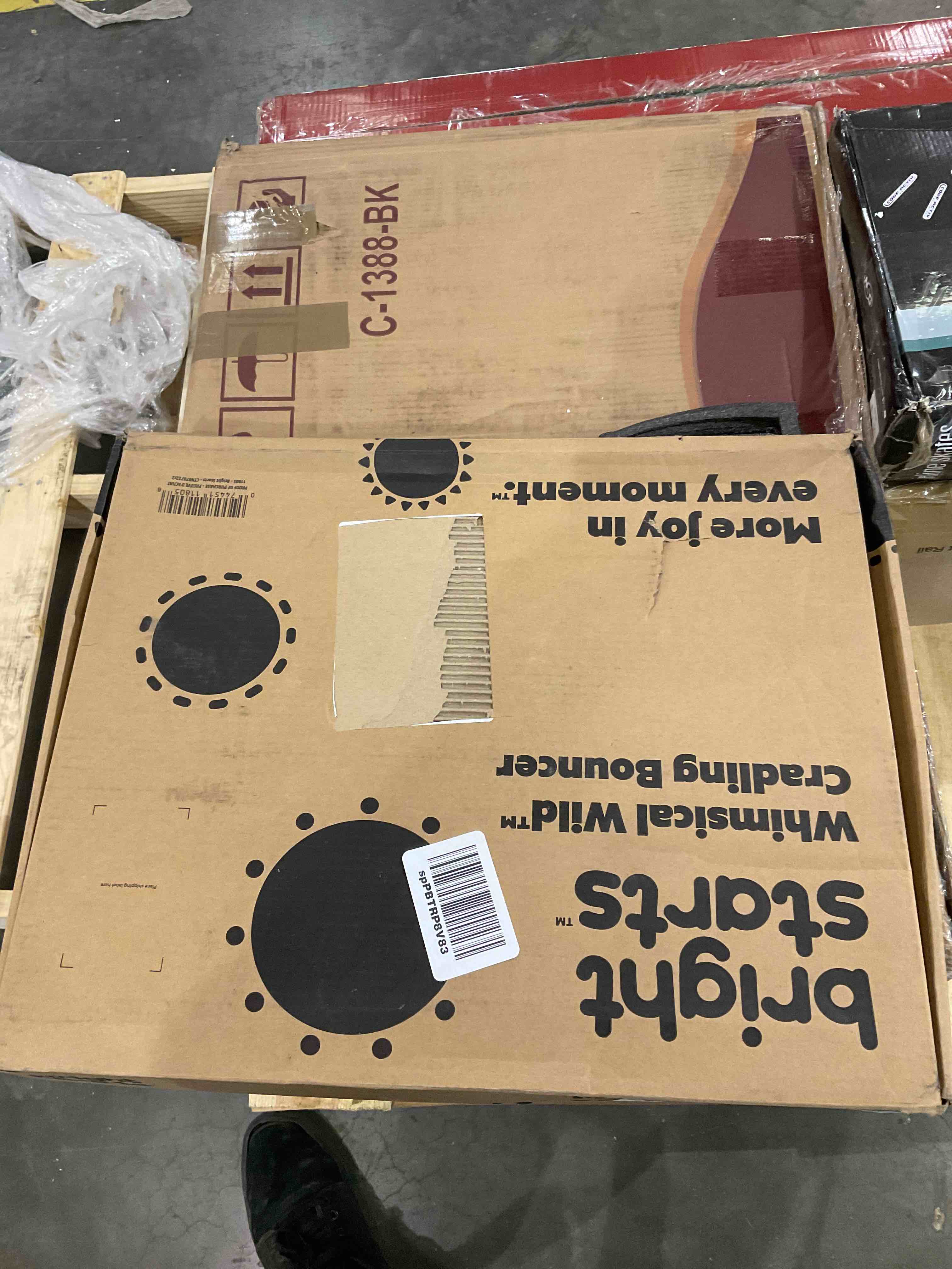 Bright Starts Whimsical Wild Portable Compact Automatic Deluxe Baby Swing with Music and Taggies, Newborn and up