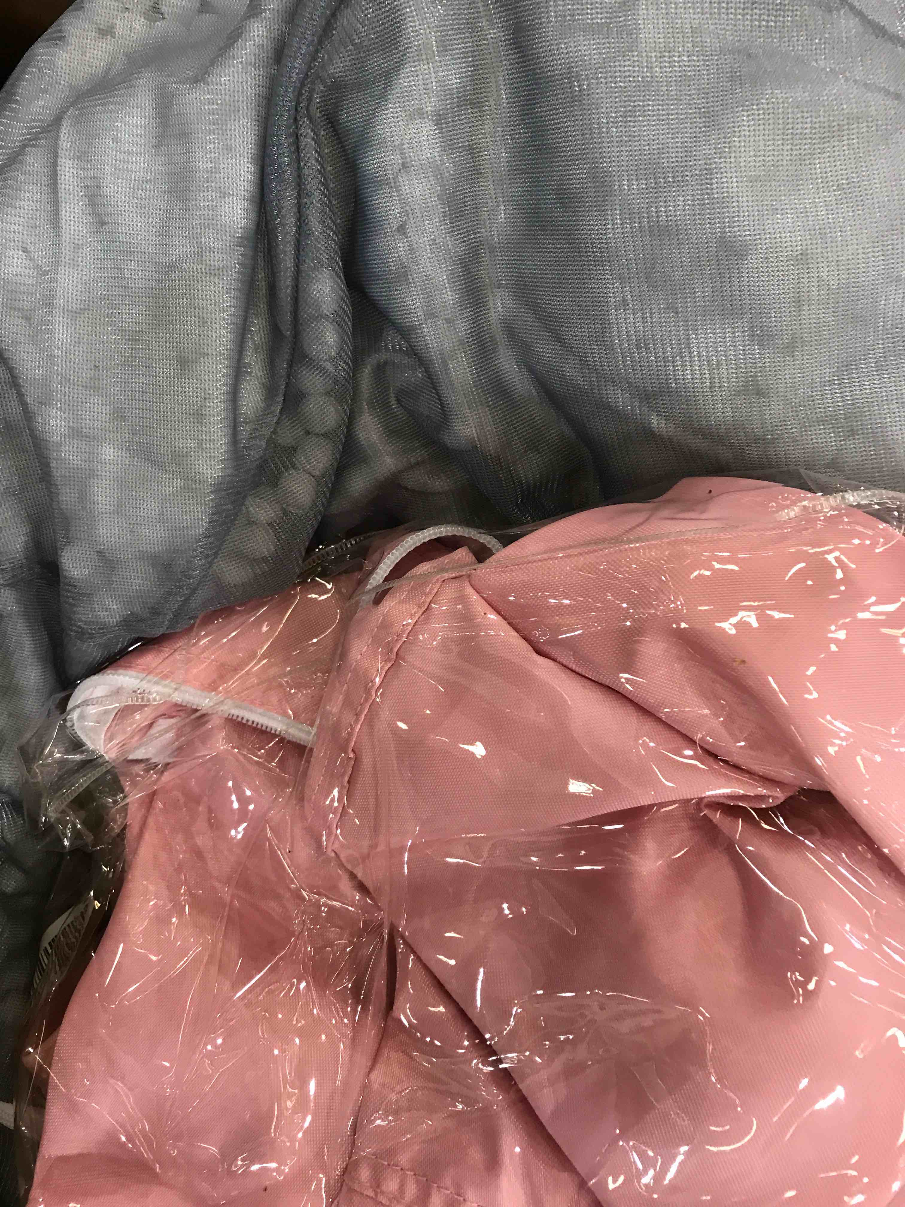 https://s3.amazonaws.com/lotting-images-prod/bidfta/BHL00054257_1685709380164.jpeg