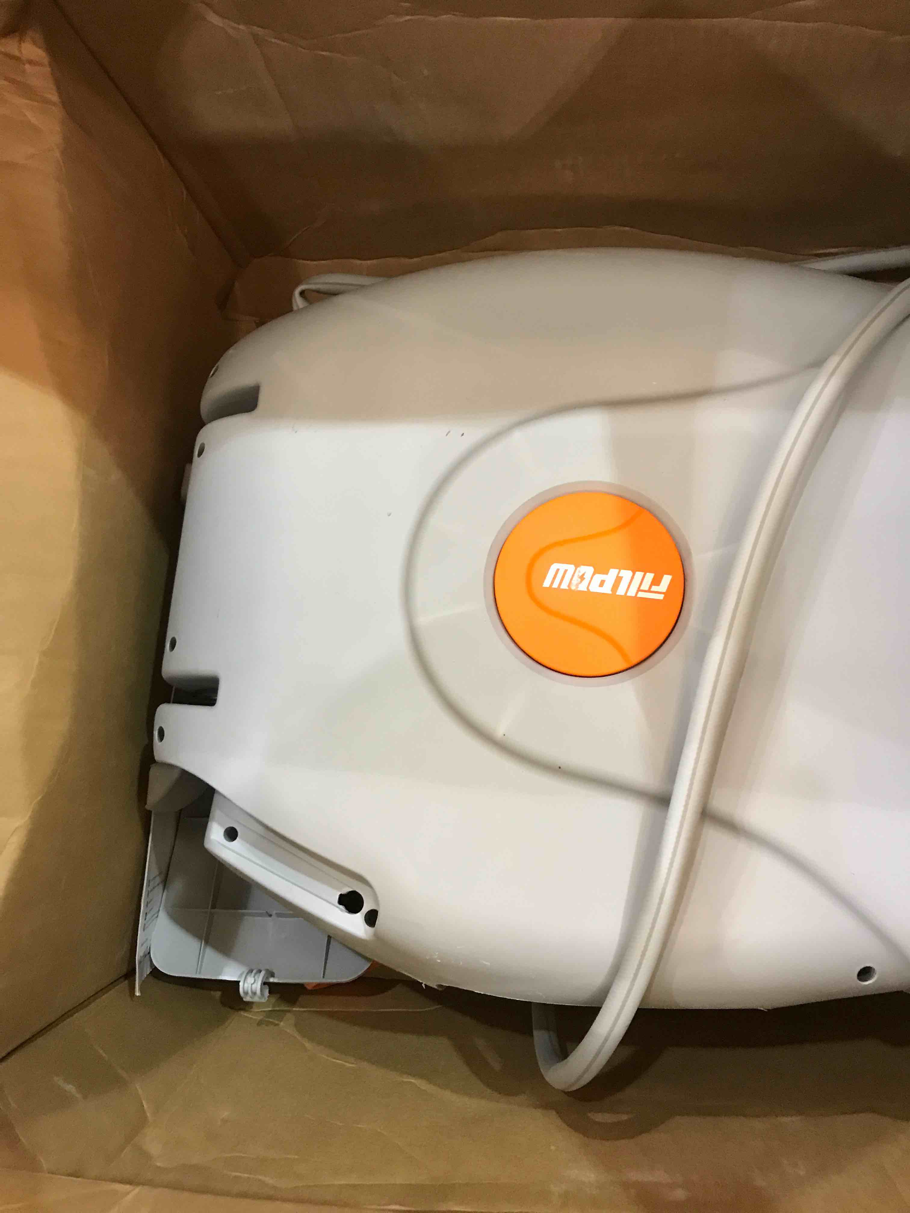 https://s3.amazonaws.com/lotting-images-prod/bidfta/BHL00054791_1686057677194.jpeg