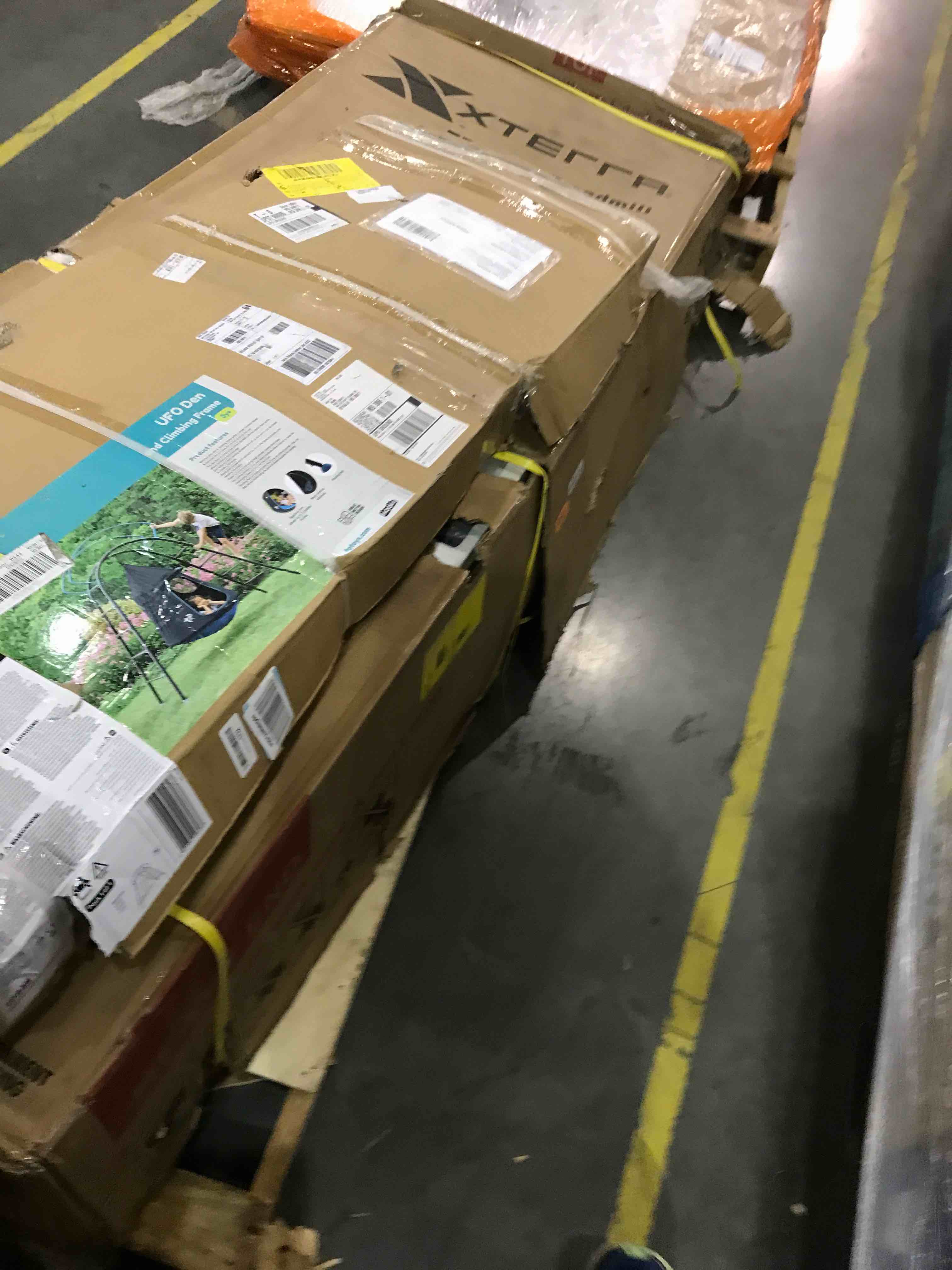 https://s3.amazonaws.com/lotting-images-prod/bidfta/BHL00057758_1683545113786.jpeg