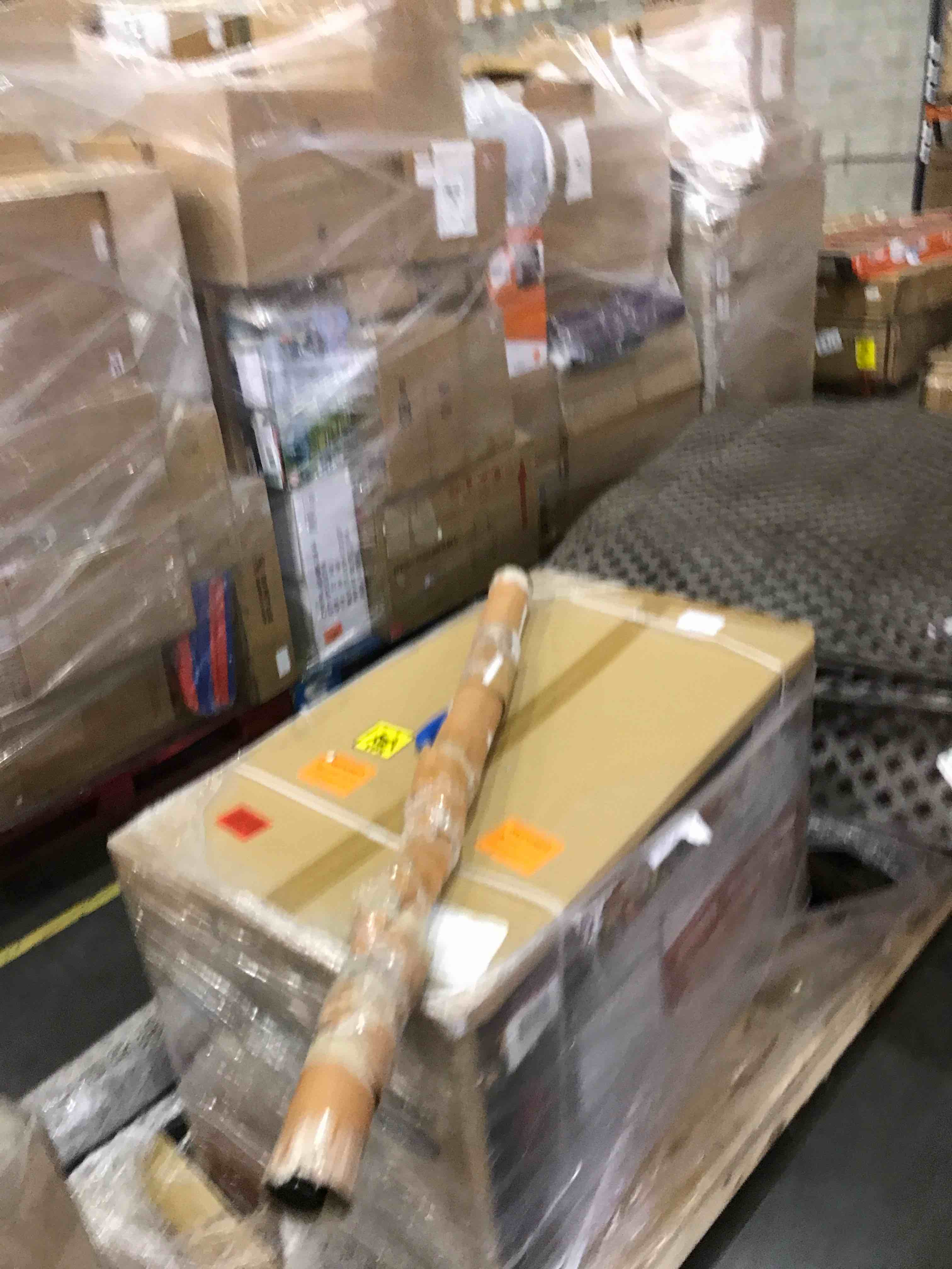https://s3.amazonaws.com/lotting-images-prod/bidfta/BHL00057765_1683546924860.jpeg