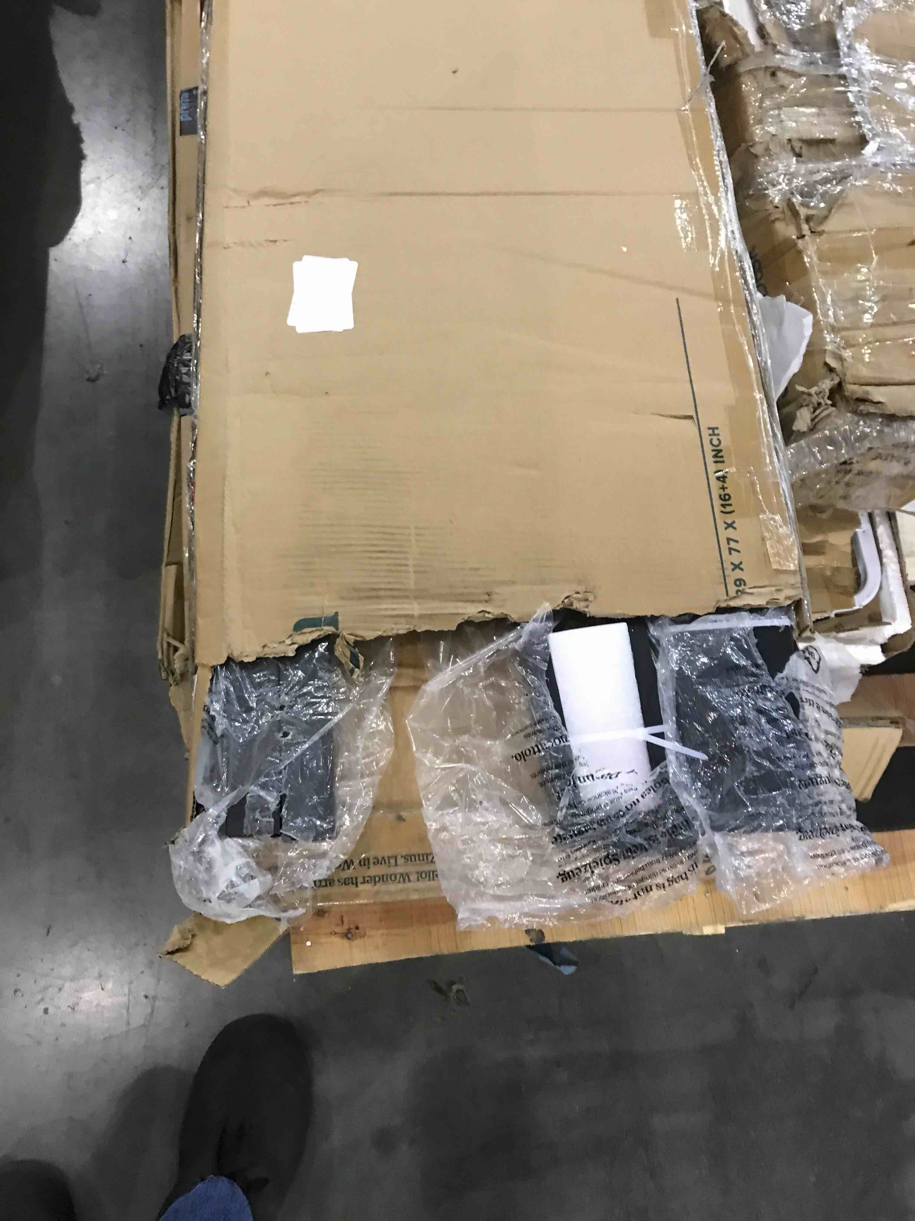 https://s3.amazonaws.com/lotting-images-prod/bidfta/BHL00058234_1683546390346.jpeg