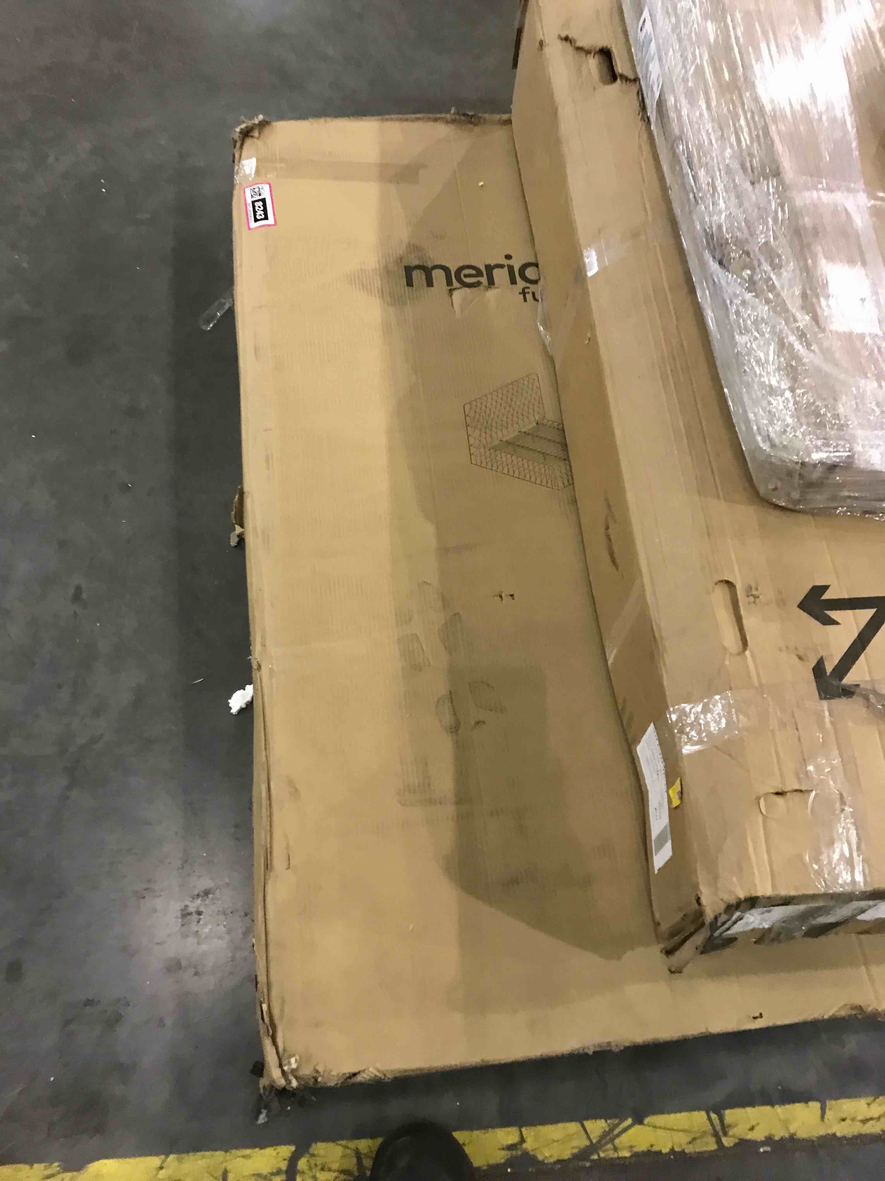 https://s3.amazonaws.com/lotting-images-prod/bidfta/BHL00058243_1683547633799.jpeg