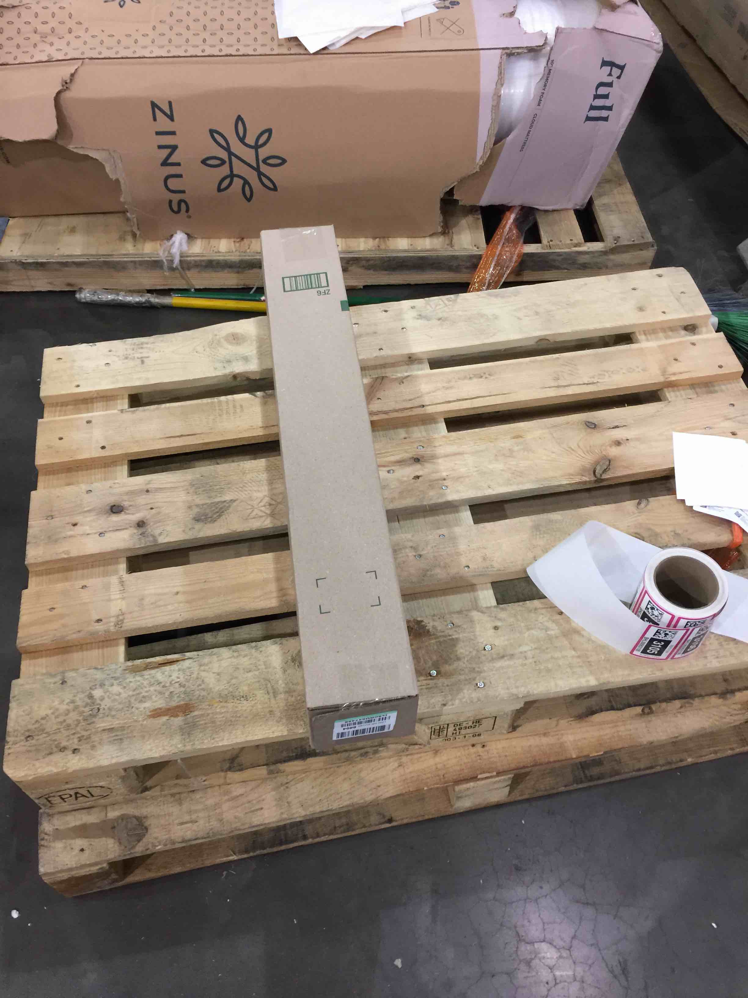 https://s3.amazonaws.com/lotting-images-prod/bidfta/BHL00063105_1687267944847.jpeg