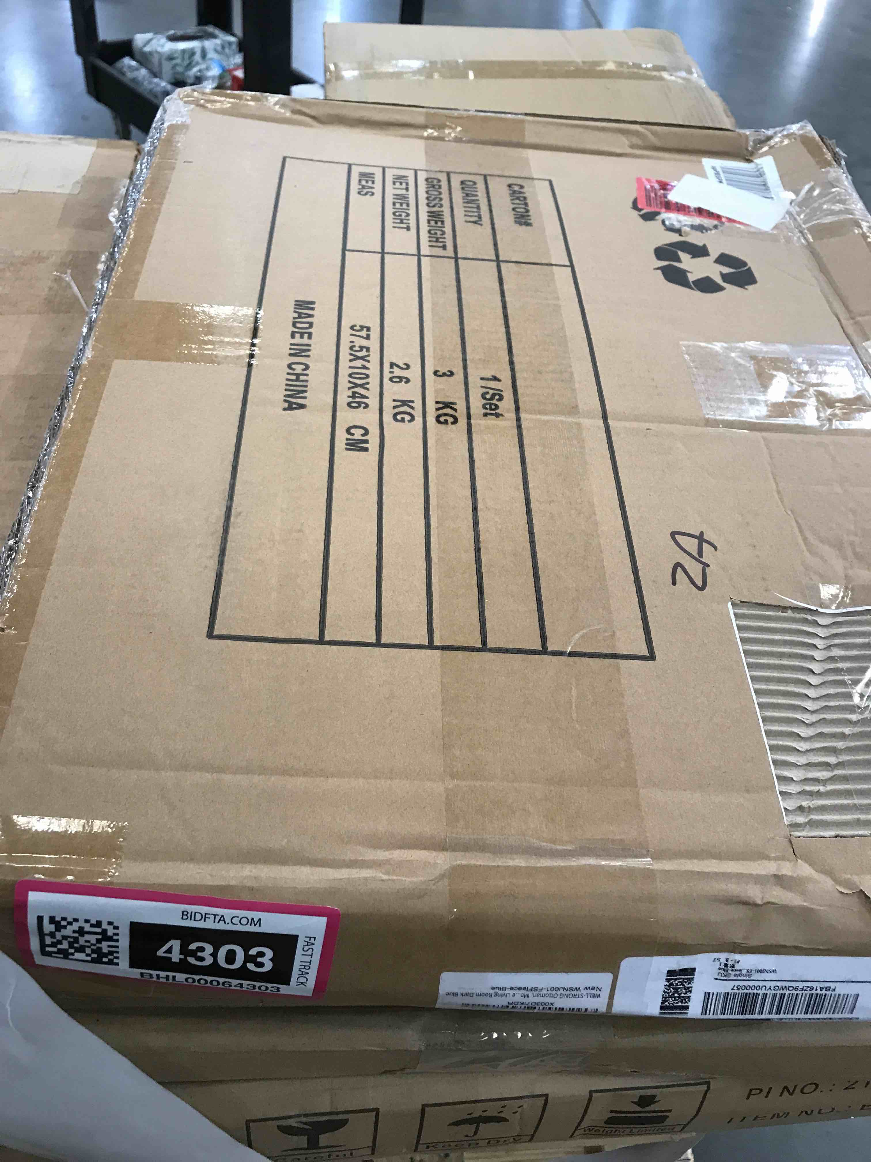 https://s3.amazonaws.com/lotting-images-prod/bidfta/BHL00064303_1686841740512.jpeg