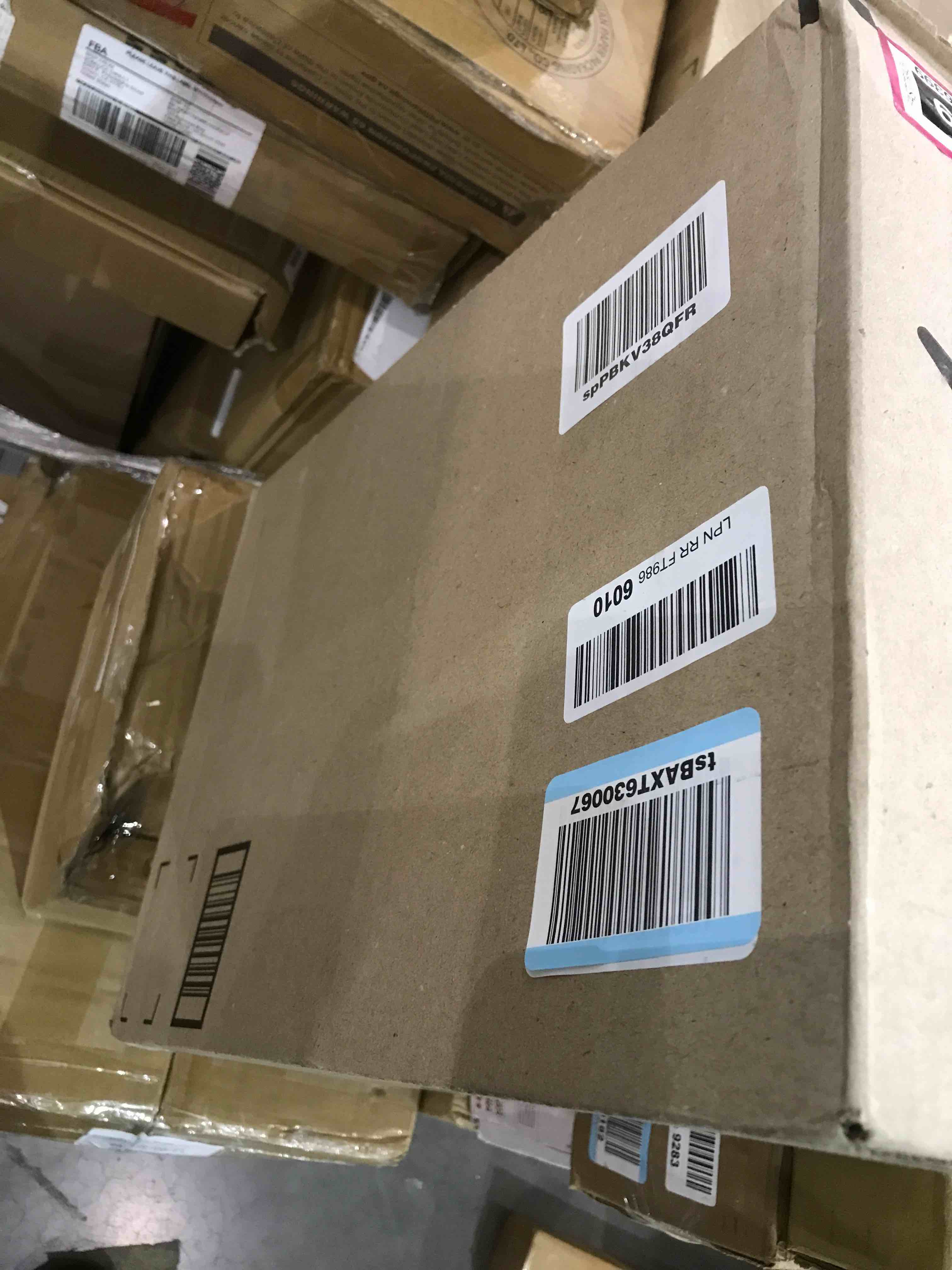 https://s3.amazonaws.com/lotting-images-prod/bidfta/BHL00066399_1688059453711.jpeg