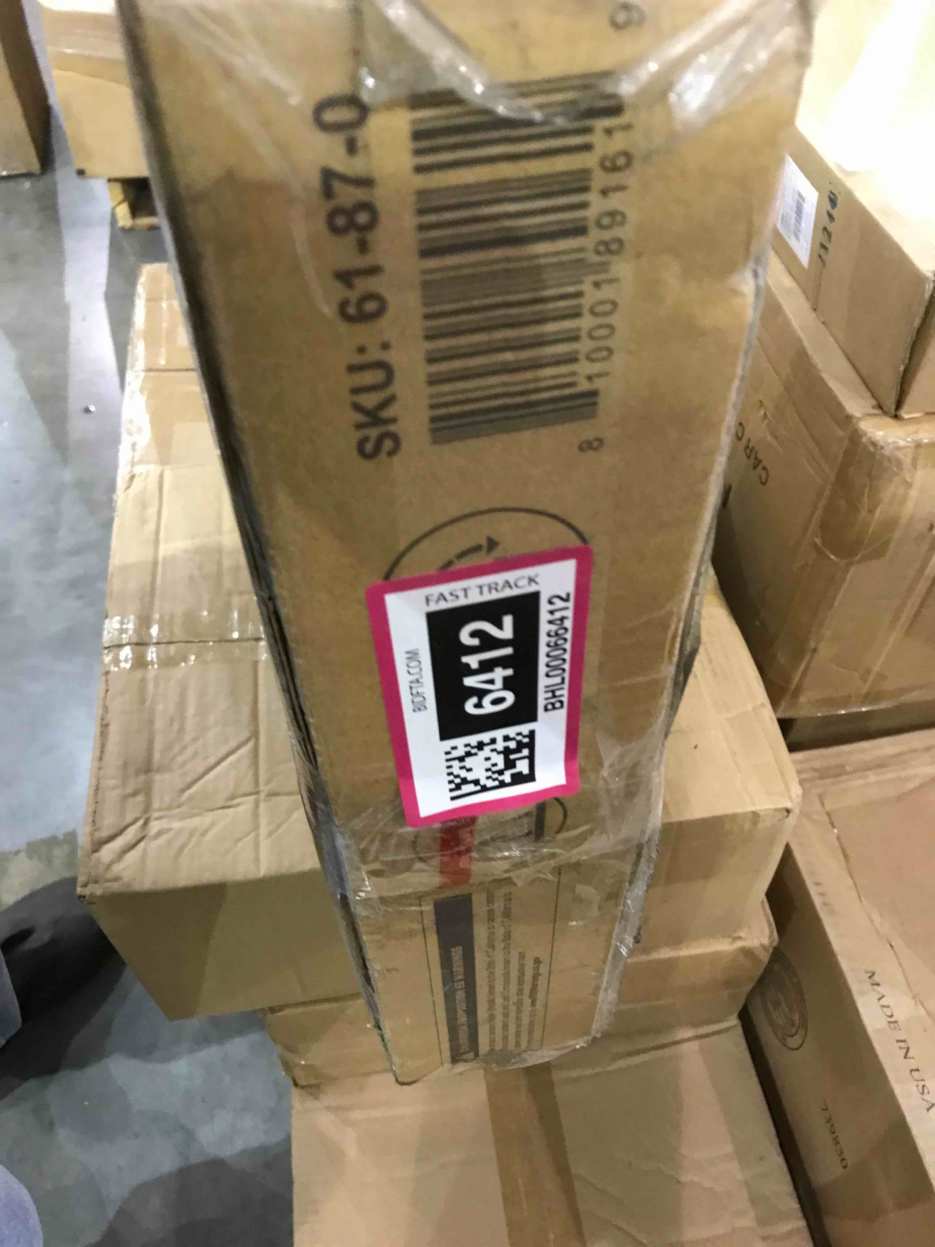 https://s3.amazonaws.com/lotting-images-prod/bidfta/BHL00066412_1688063039464.jpeg