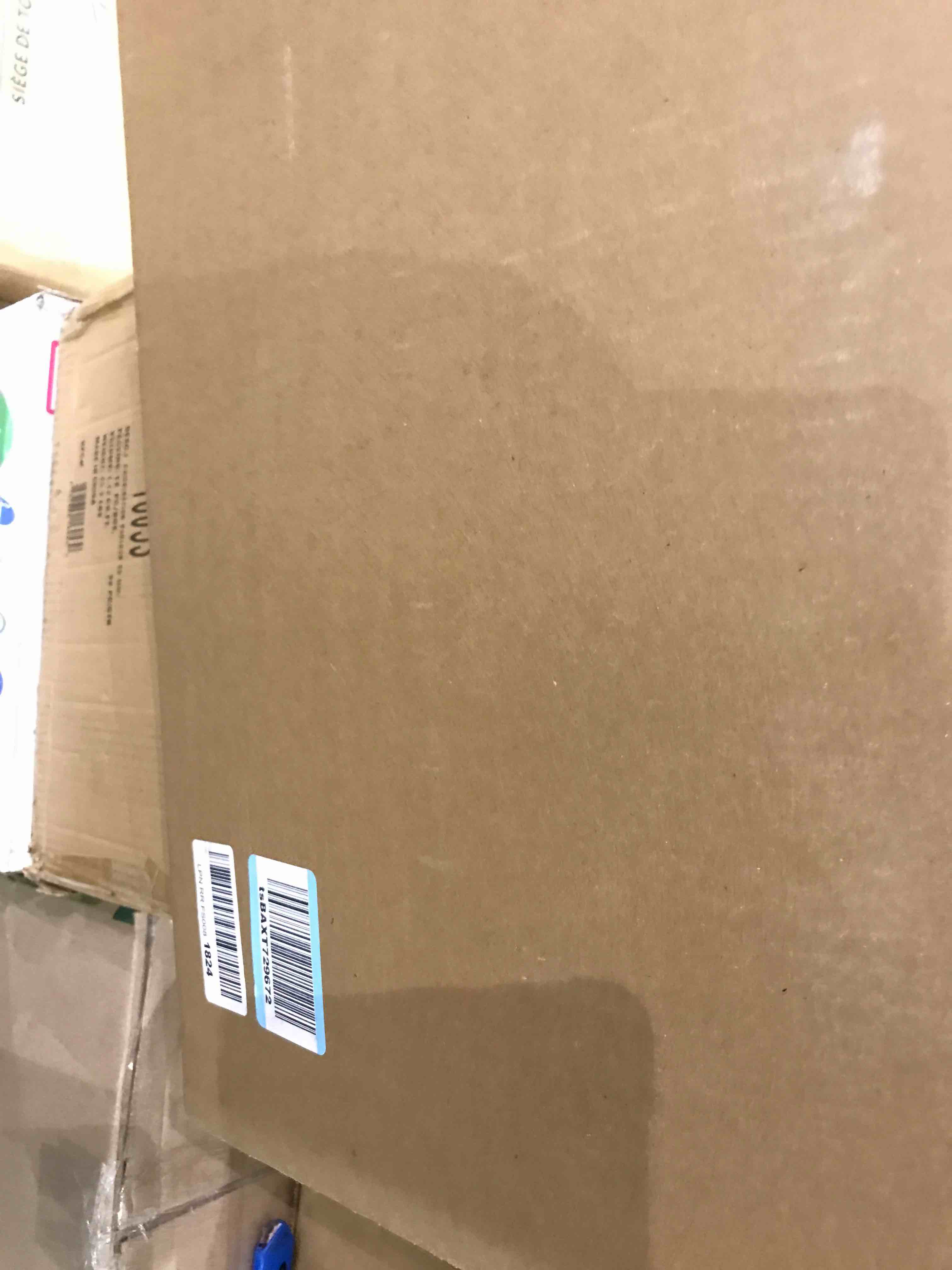 https://s3.amazonaws.com/lotting-images-prod/bidfta/BHL00066426_1688064702618.jpeg