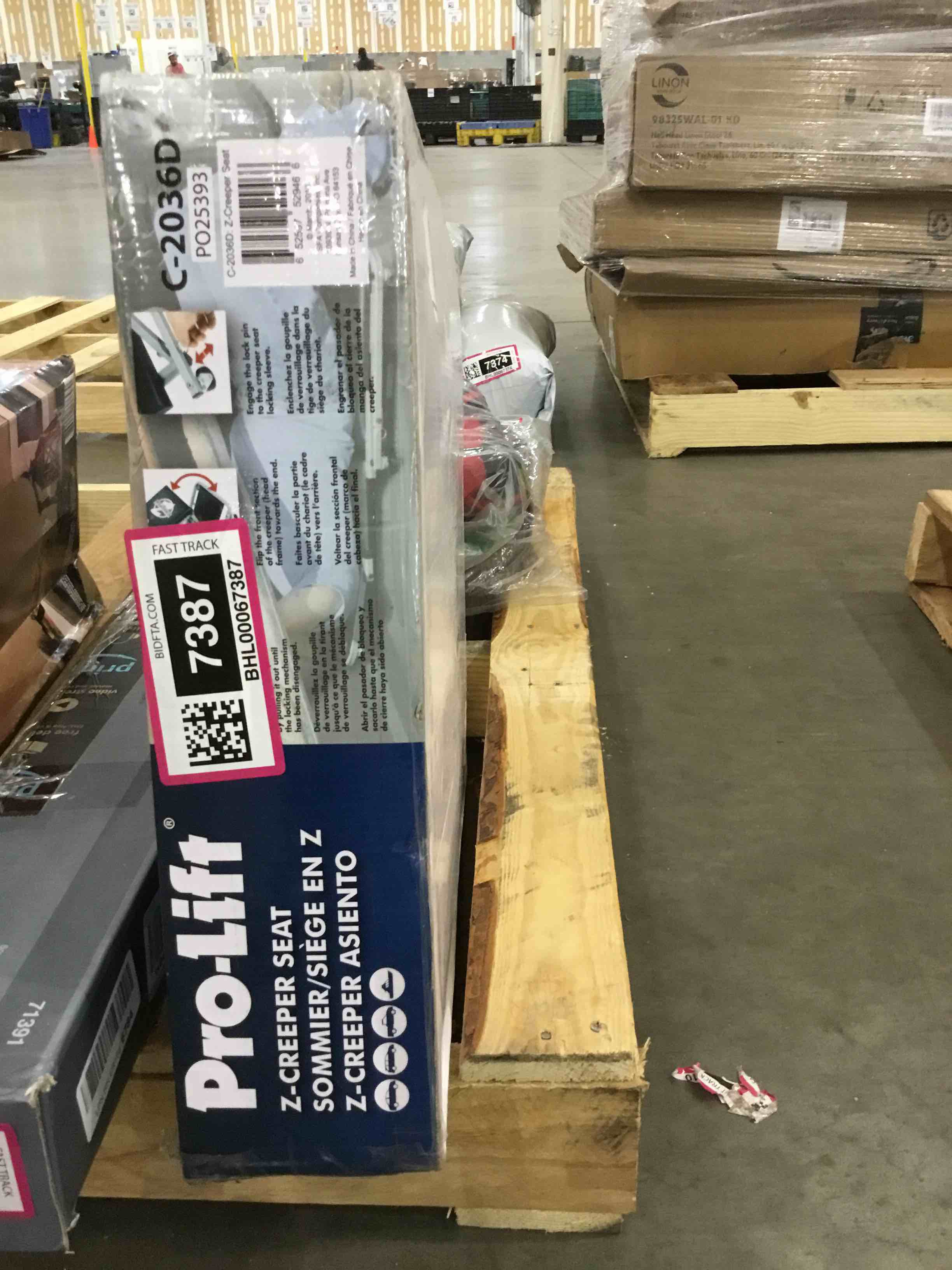 Pro-Lift C-2036D Grey 36" Z-Creeper Seat , Black