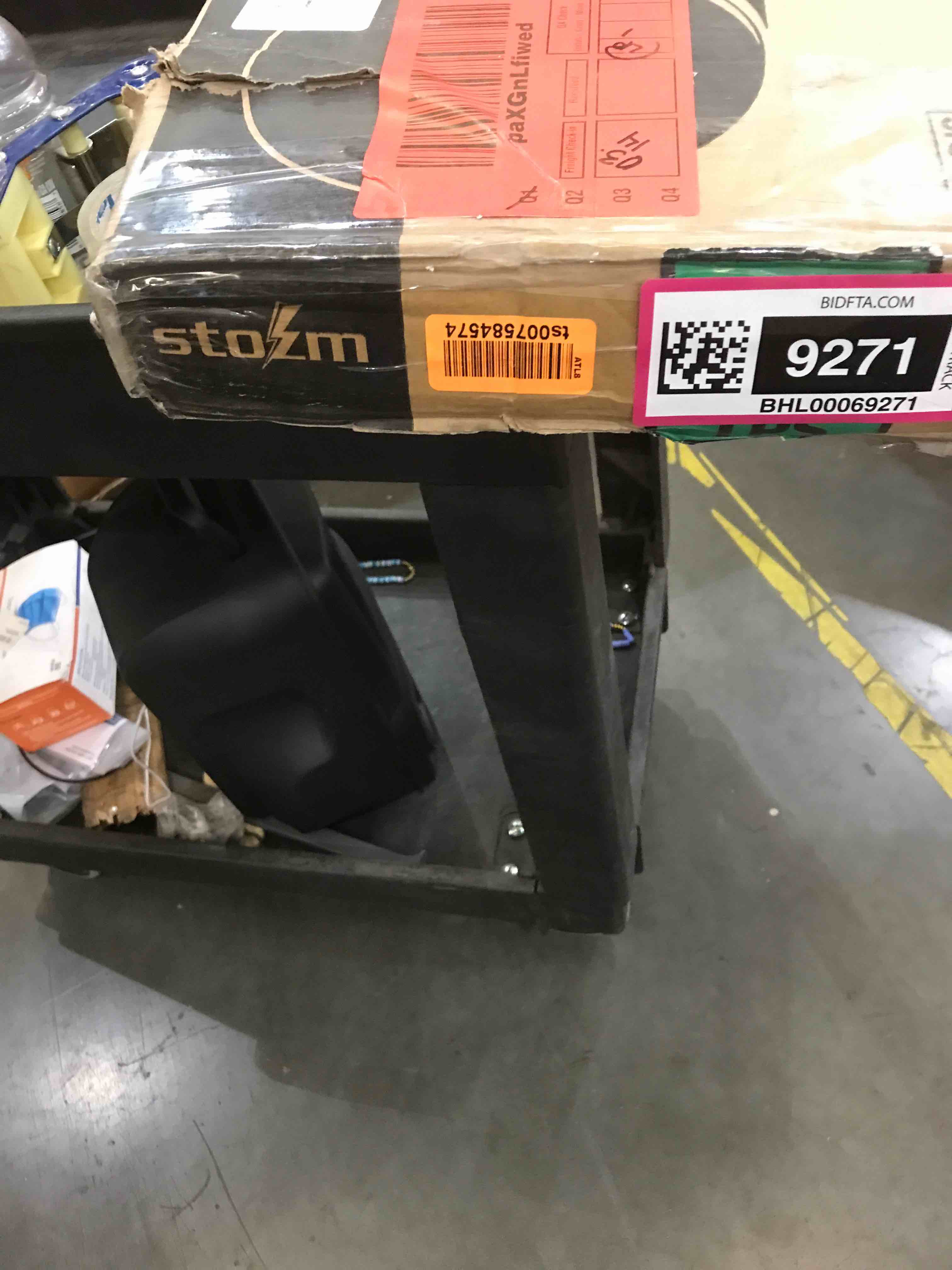 https://s3.amazonaws.com/lotting-images-prod/bidfta/BHL00069271_1688565638115.jpeg