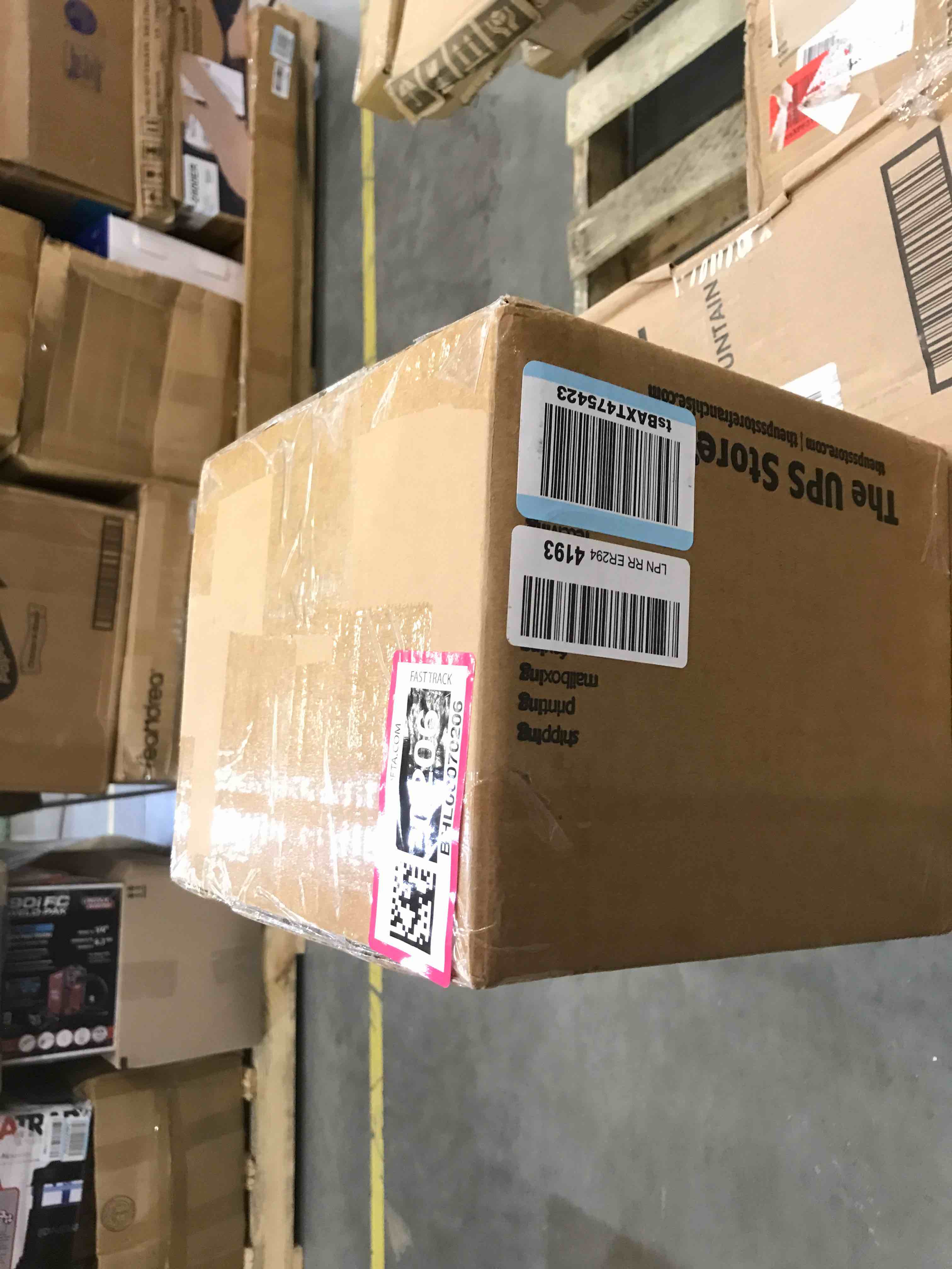 https://s3.amazonaws.com/lotting-images-prod/bidfta/BHL00070206_1689620121190.jpeg