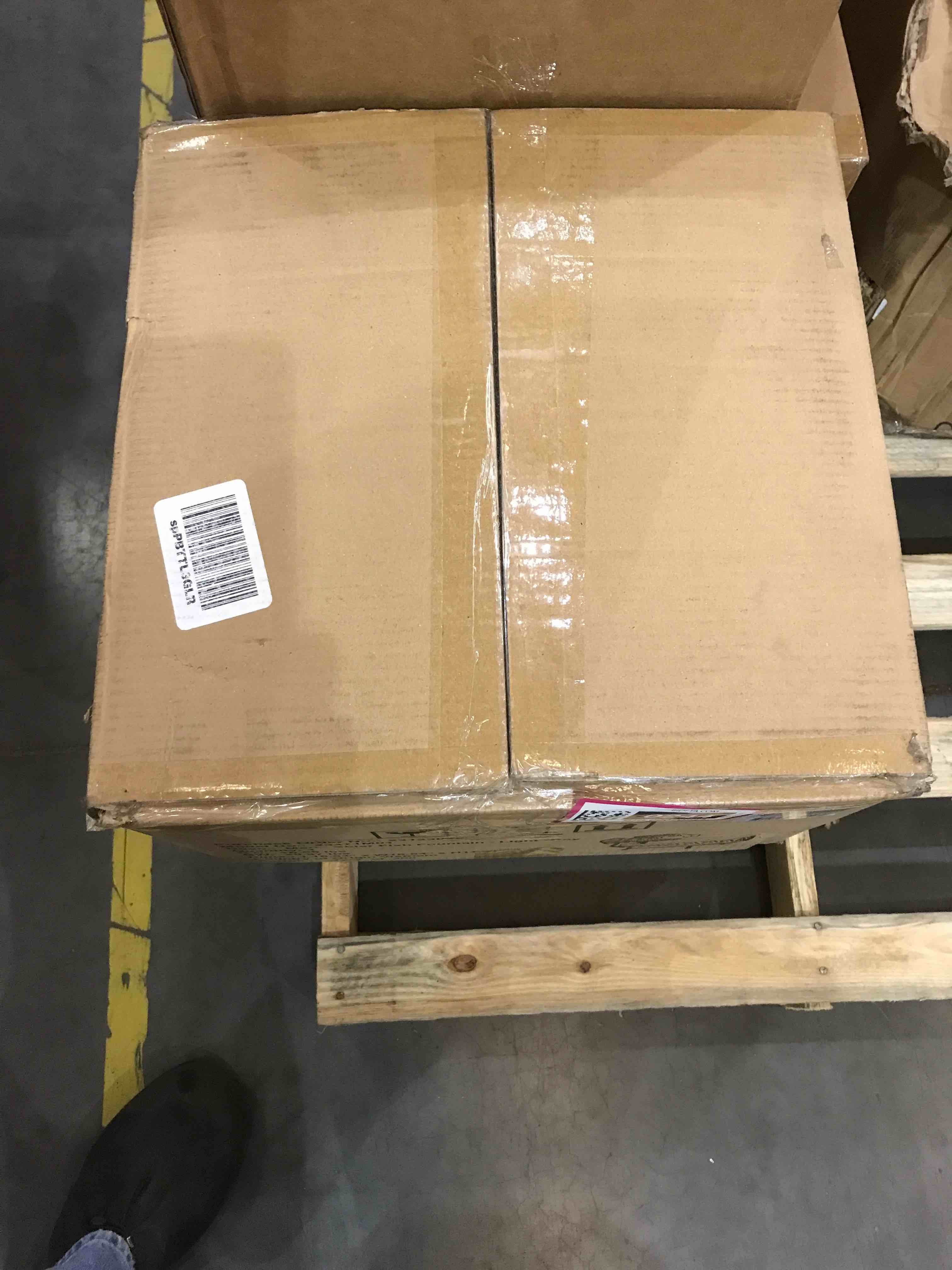 https://s3.amazonaws.com/lotting-images-prod/bidfta/BHL00070244_1689706232647.jpeg