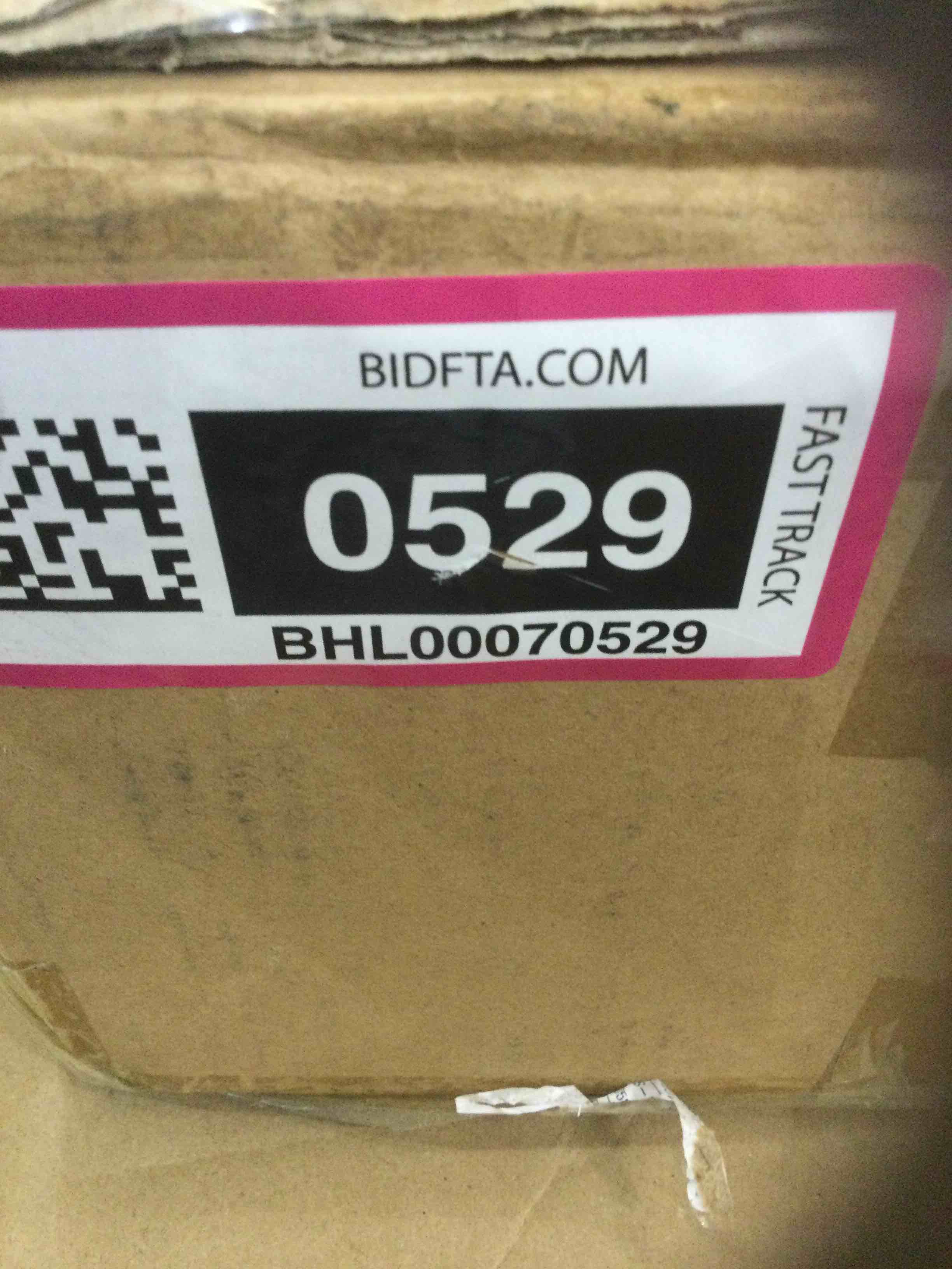 https://s3.amazonaws.com/lotting-images-prod/bidfta/BHL00070529_1689254448248.jpeg