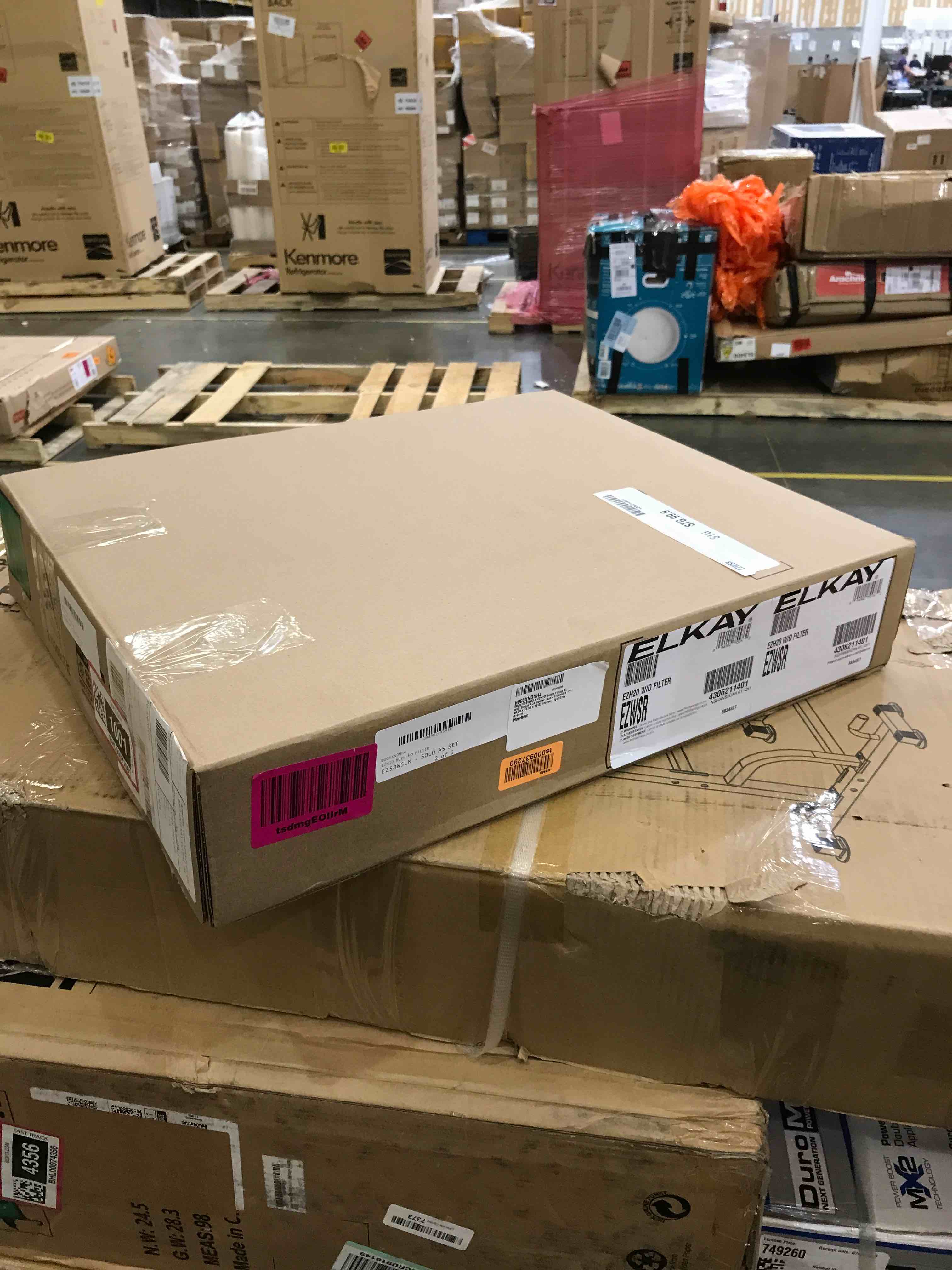 https://s3.amazonaws.com/lotting-images-prod/bidfta/BHL00071004_1690468371225.jpeg