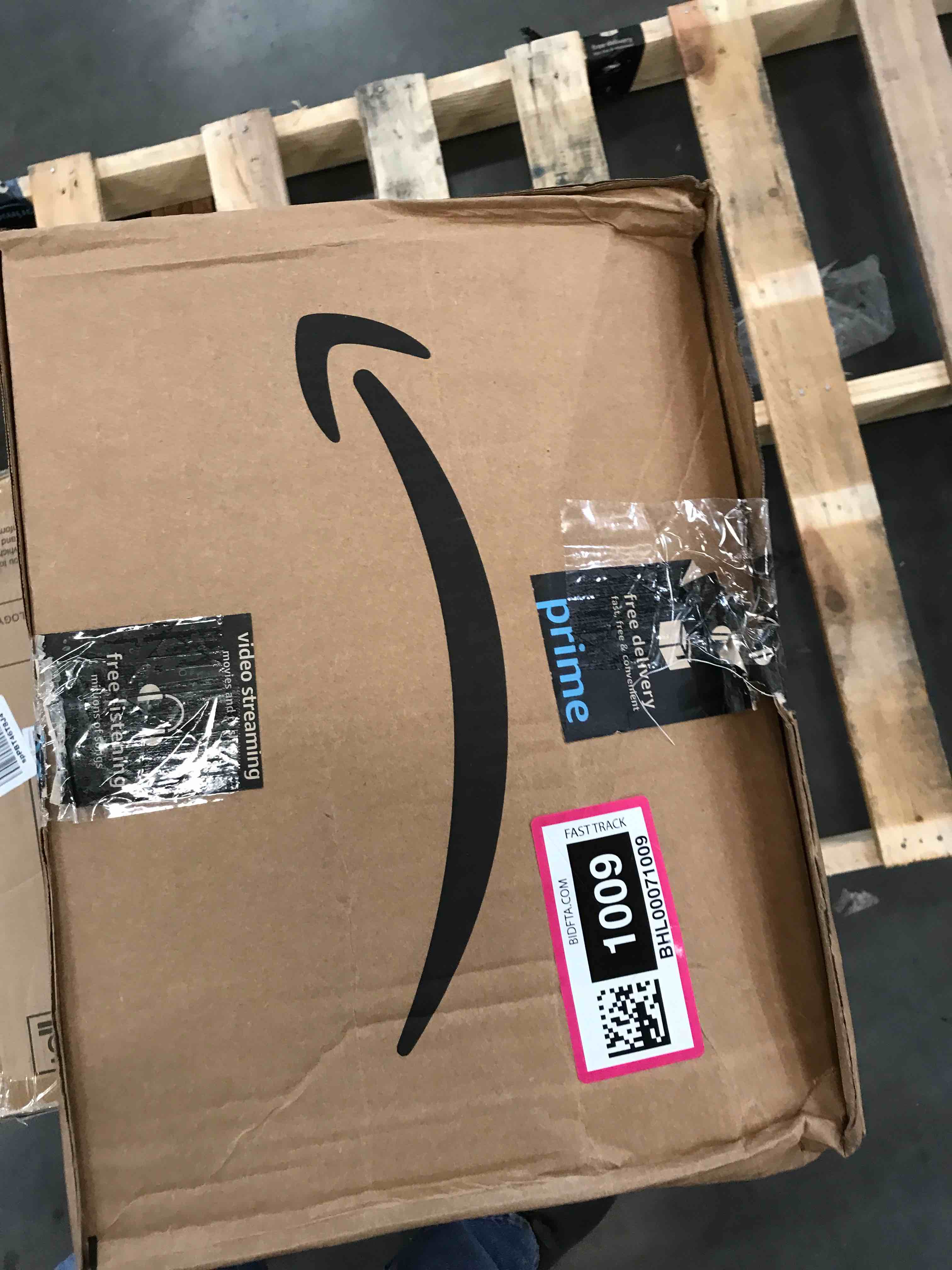 https://s3.amazonaws.com/lotting-images-prod/bidfta/BHL00071009_1690476988791.jpeg