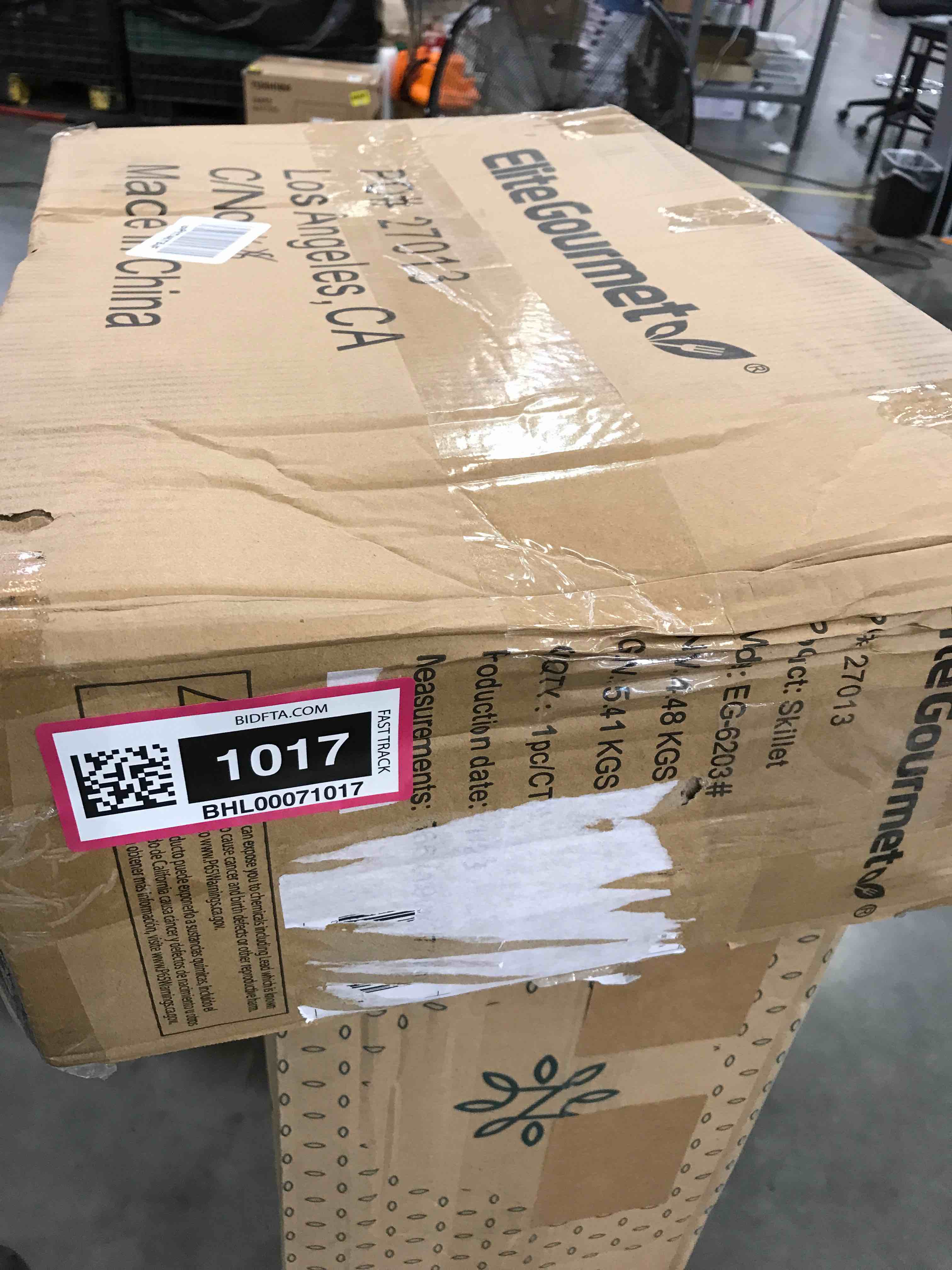 https://s3.amazonaws.com/lotting-images-prod/bidfta/BHL00071017_1690478719649.jpeg
