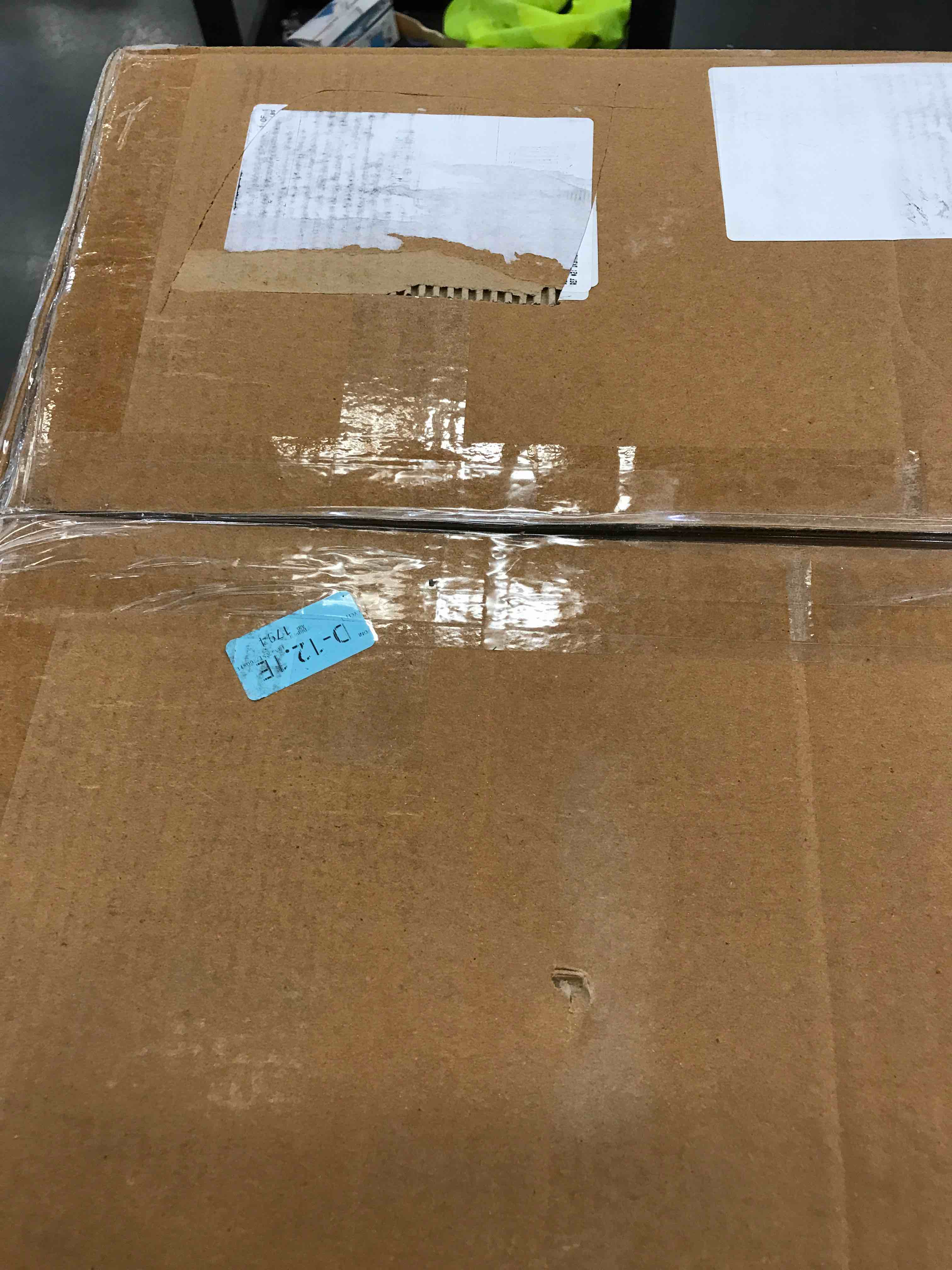 https://s3.amazonaws.com/lotting-images-prod/bidfta/BHL00071019_1690478903154.jpeg