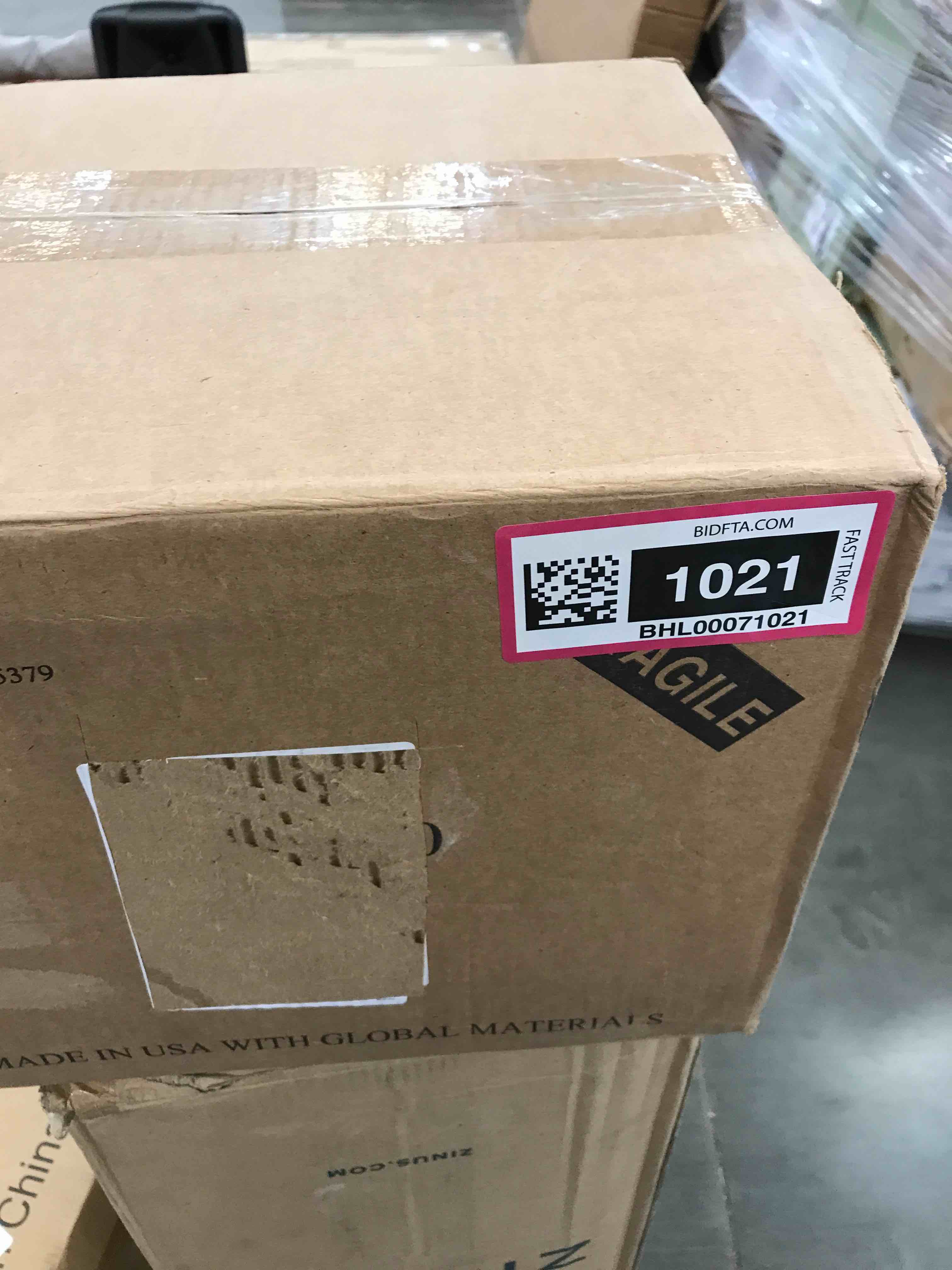 https://s3.amazonaws.com/lotting-images-prod/bidfta/BHL00071021_1690479114957.jpeg