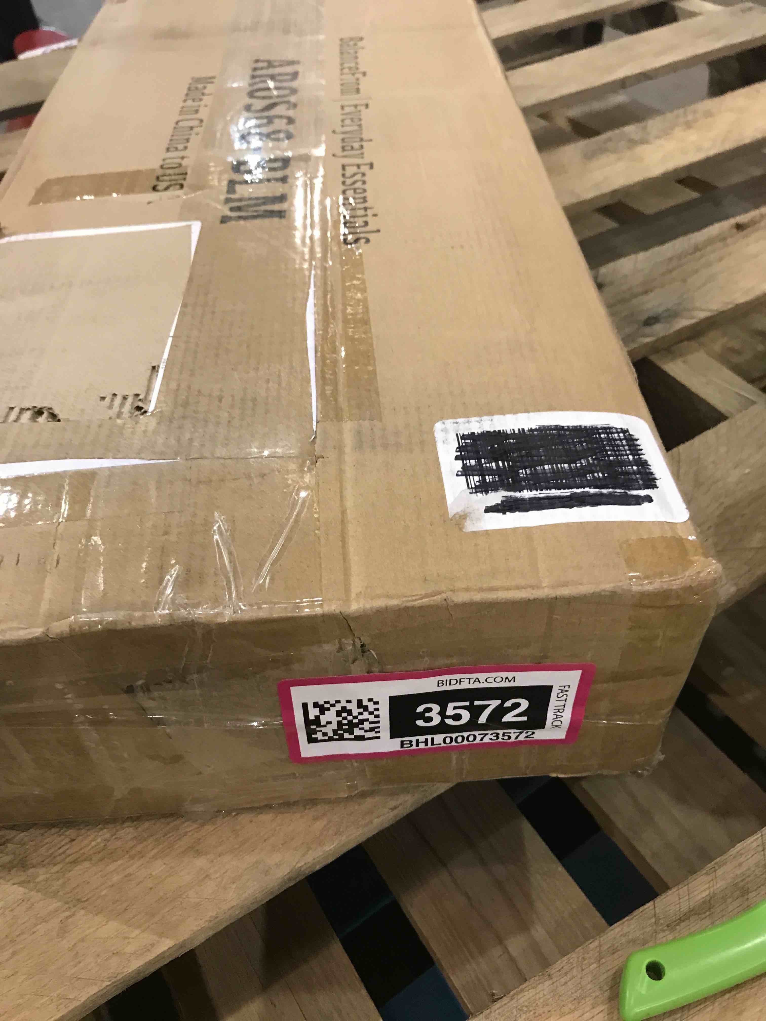 https://s3.amazonaws.com/lotting-images-prod/bidfta/BHL00073572_1689681691196.jpeg