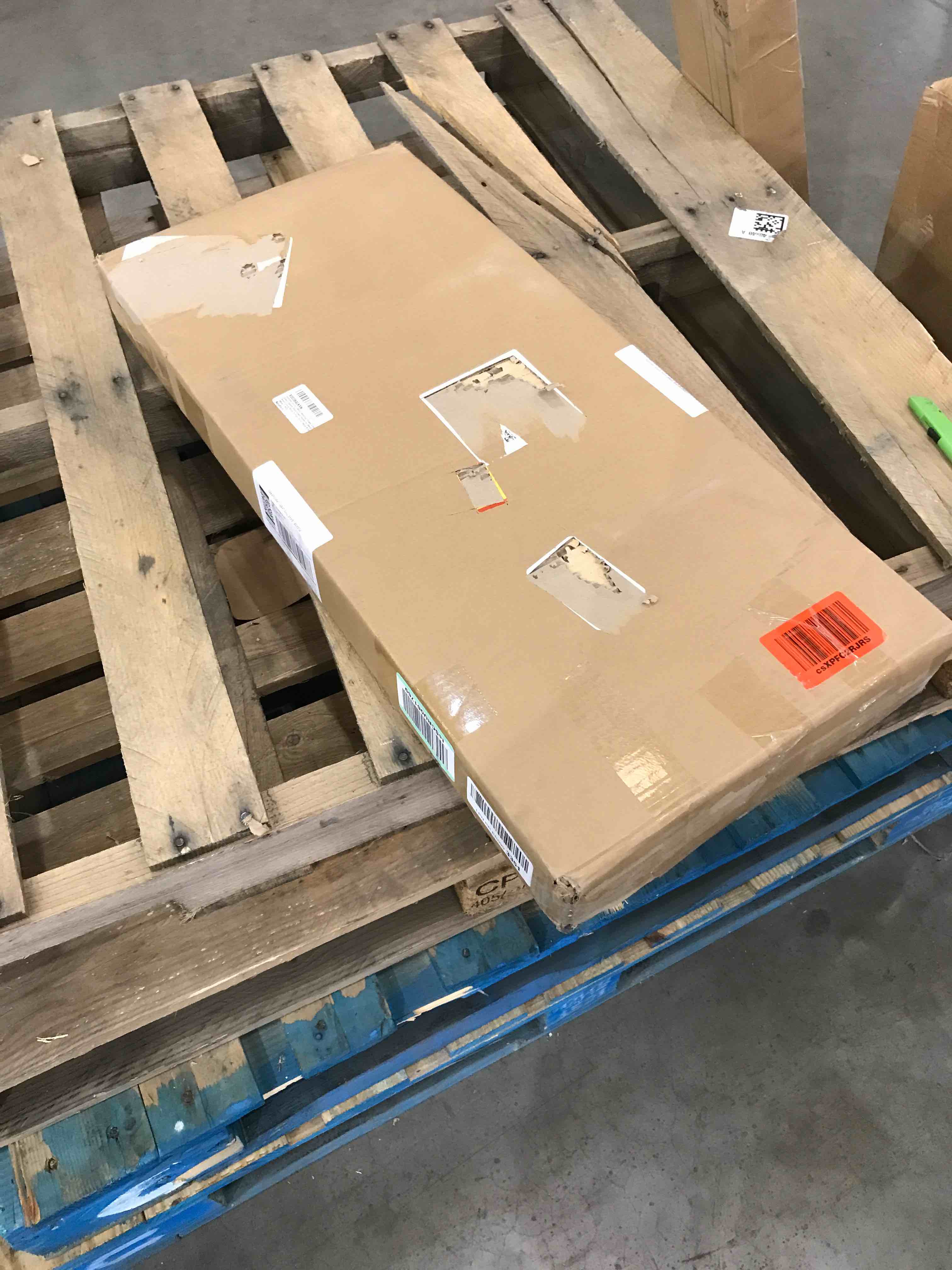 https://s3.amazonaws.com/lotting-images-prod/bidfta/BHL00073599_1689687386903.jpeg