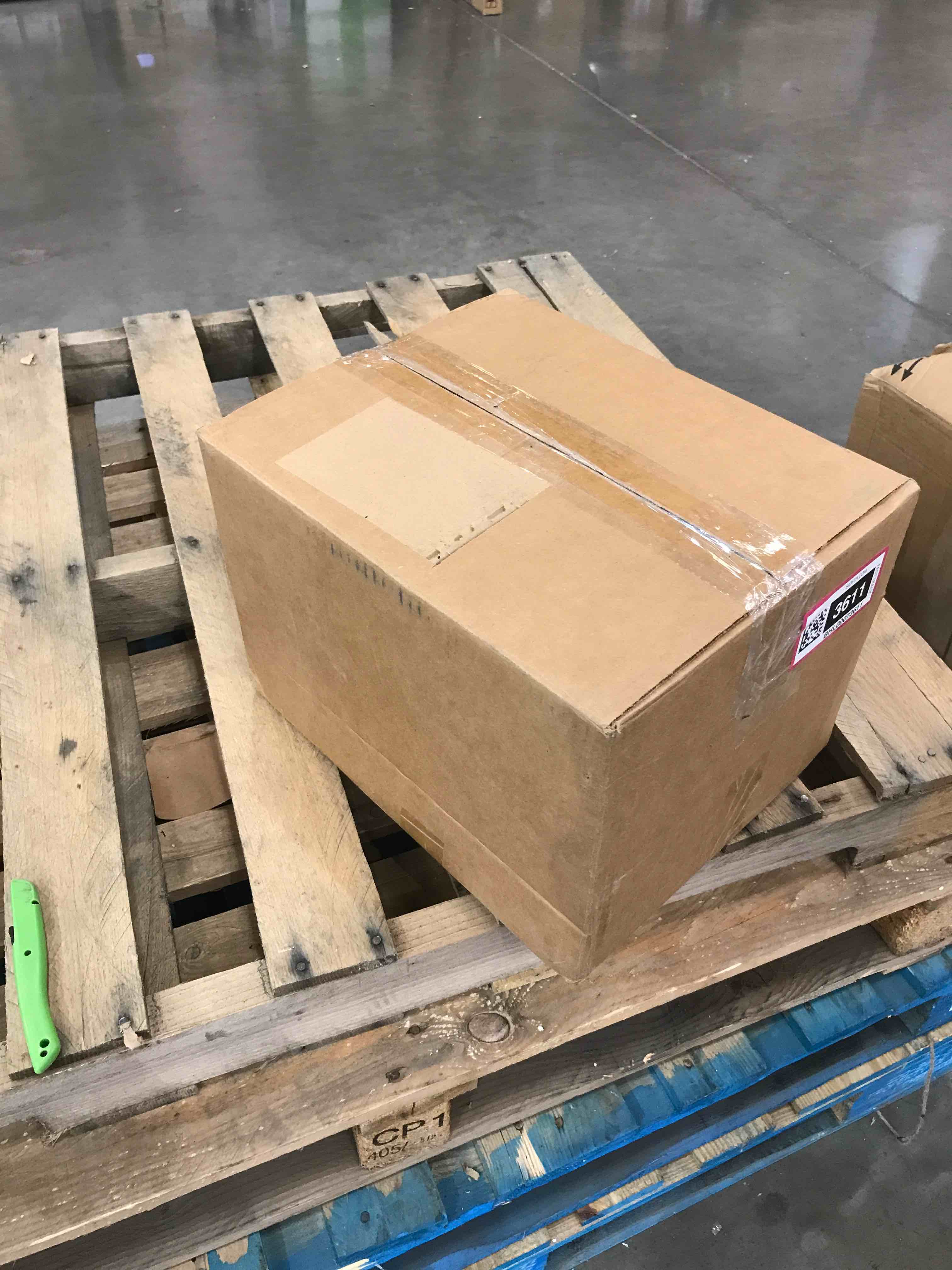 https://s3.amazonaws.com/lotting-images-prod/bidfta/BHL00073611_1689689315420.jpeg