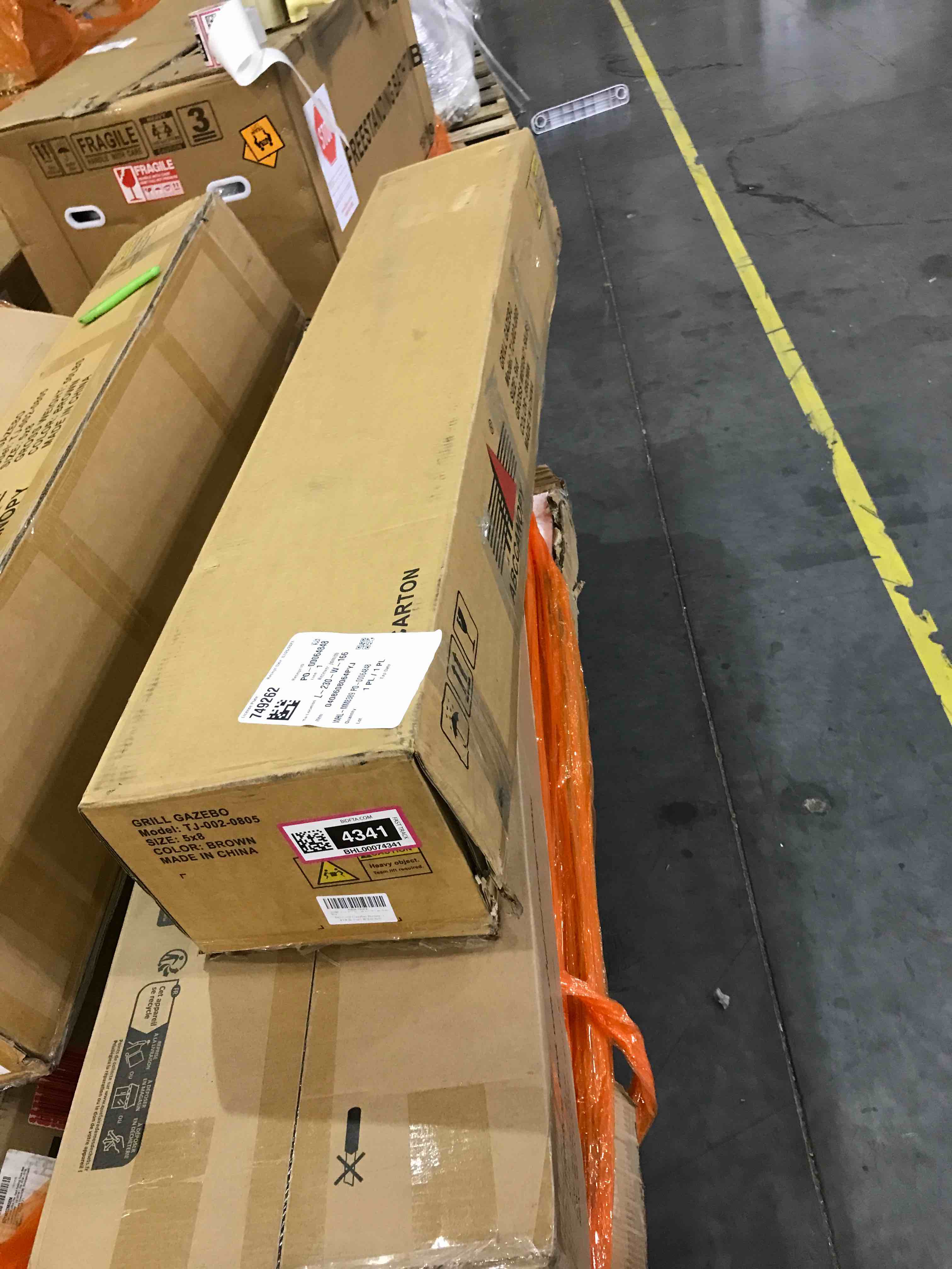 https://s3.amazonaws.com/lotting-images-prod/bidfta/BHL00074341_1690457271041.jpeg