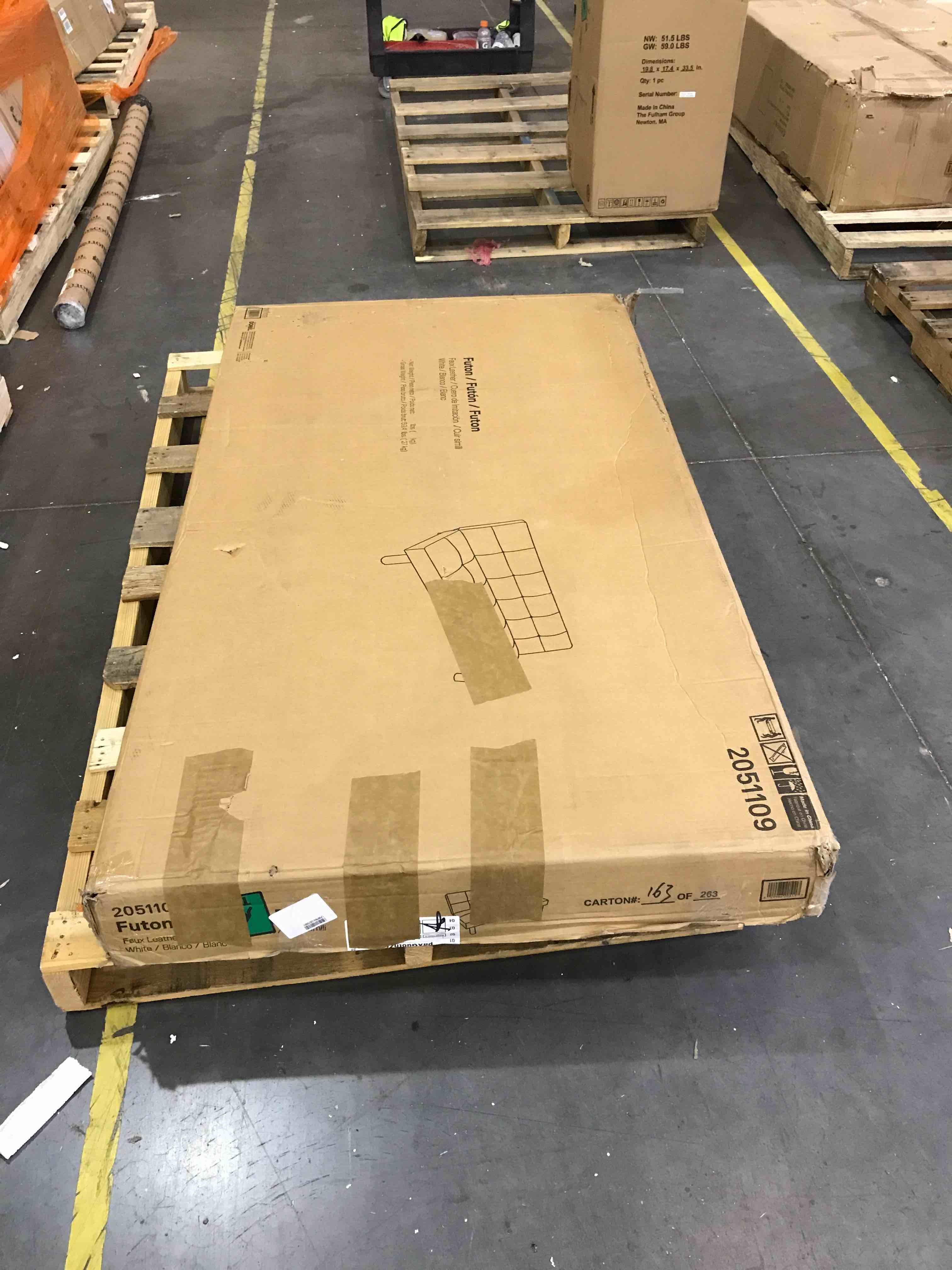 https://s3.amazonaws.com/lotting-images-prod/bidfta/BHL00074353_1690464655511.jpeg
