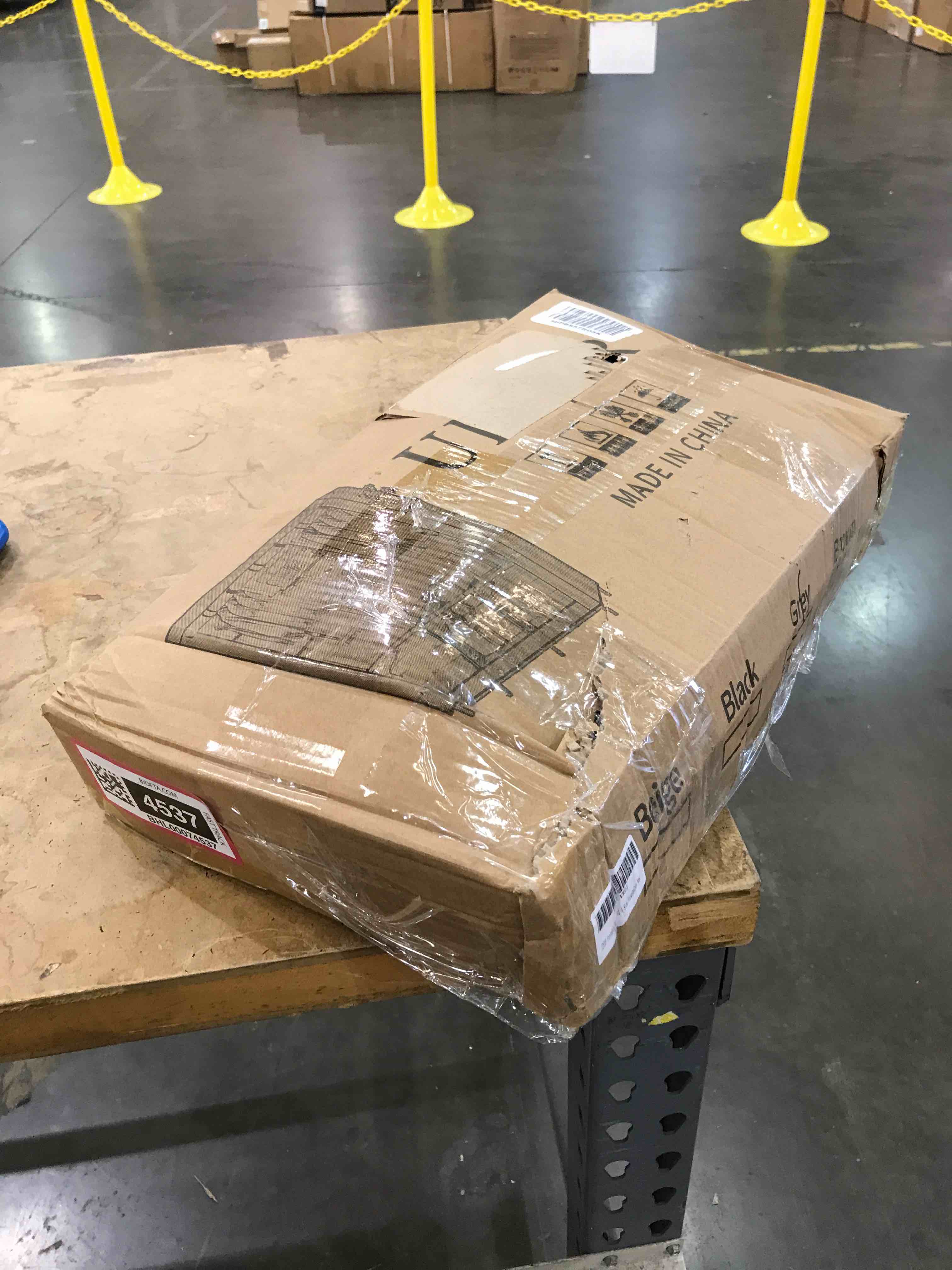 https://s3.amazonaws.com/lotting-images-prod/bidfta/BHL00074537_1690477115744.jpeg