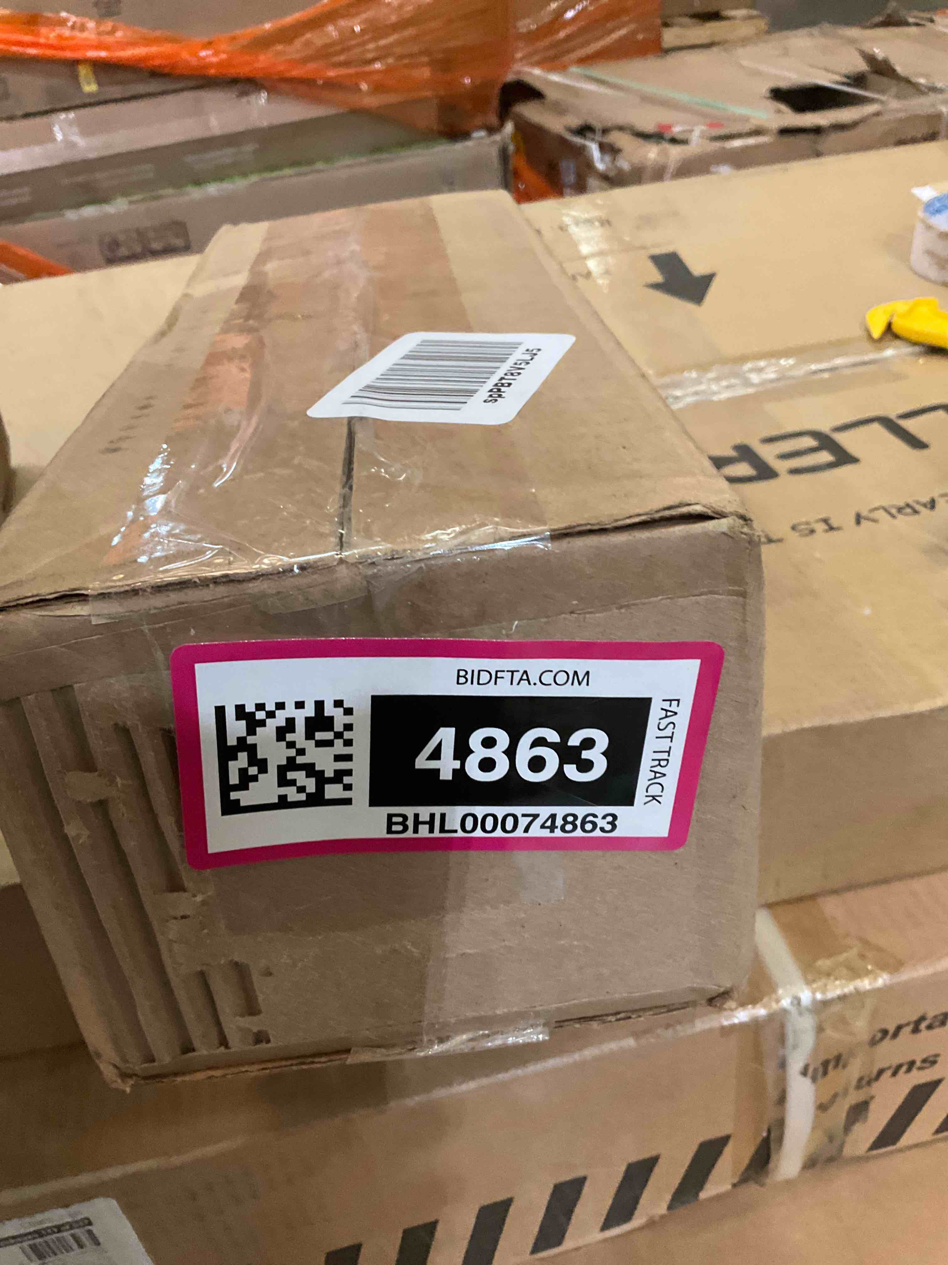 https://s3.amazonaws.com/lotting-images-prod/bidfta/BHL00074863_1691688297898.jpeg