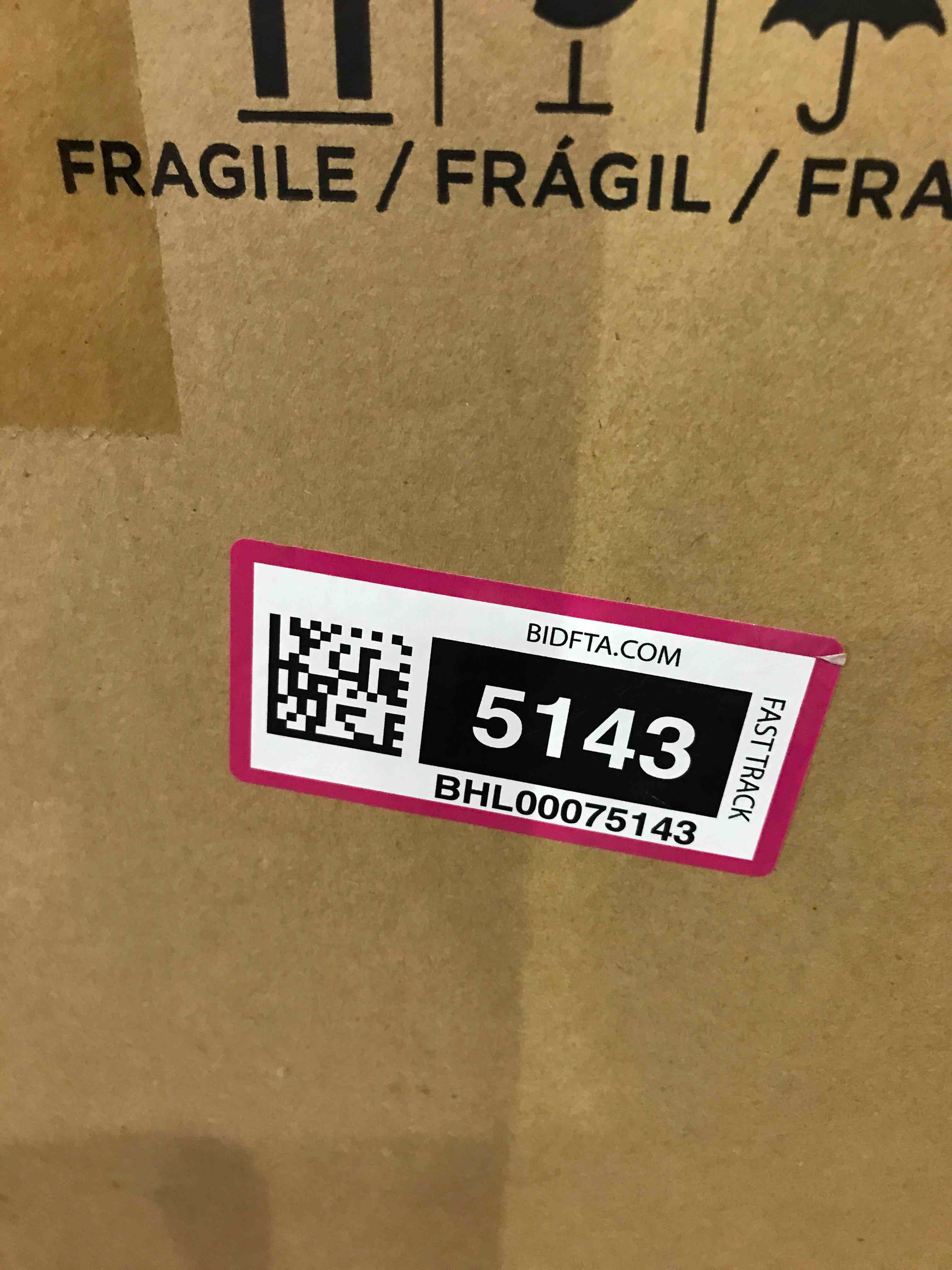 https://s3.amazonaws.com/lotting-images-prod/bidfta/BHL00075143_1691408177985.jpeg