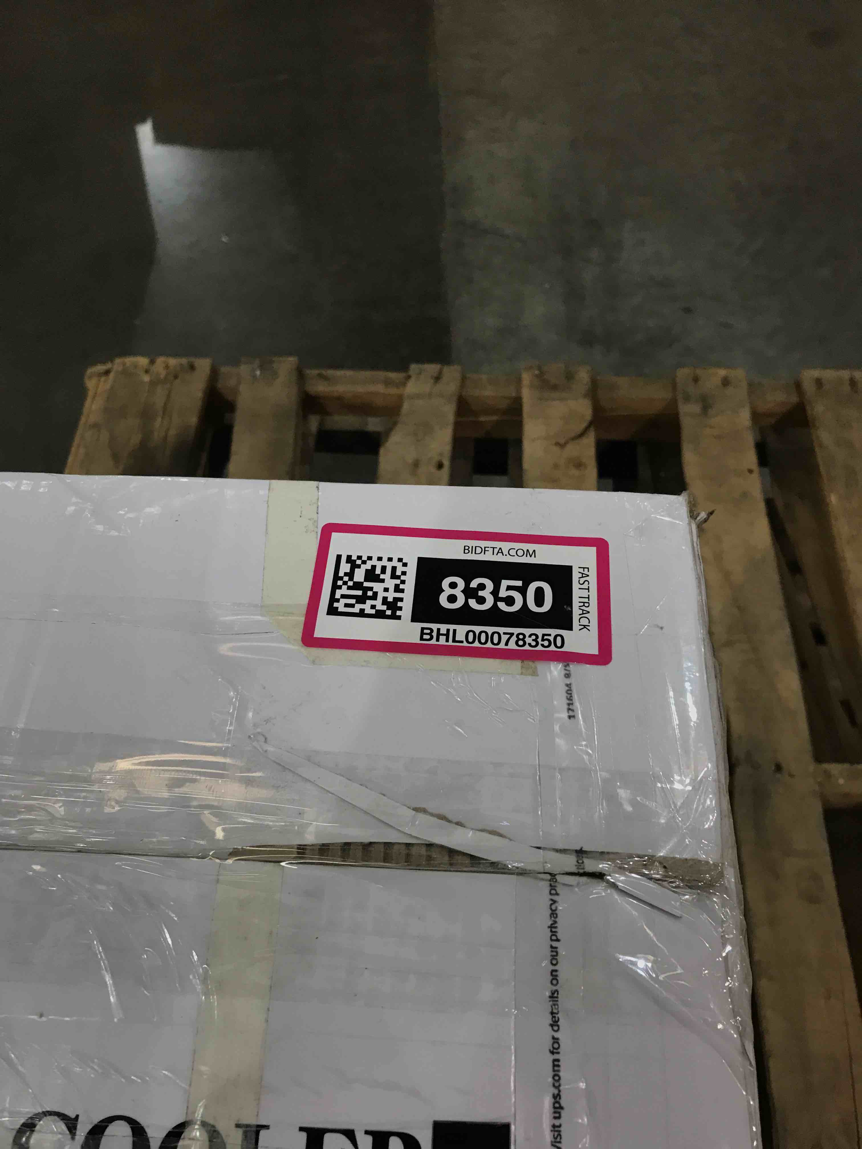 https://s3.amazonaws.com/lotting-images-prod/bidfta/BHL00078350_1689619815512.jpeg
