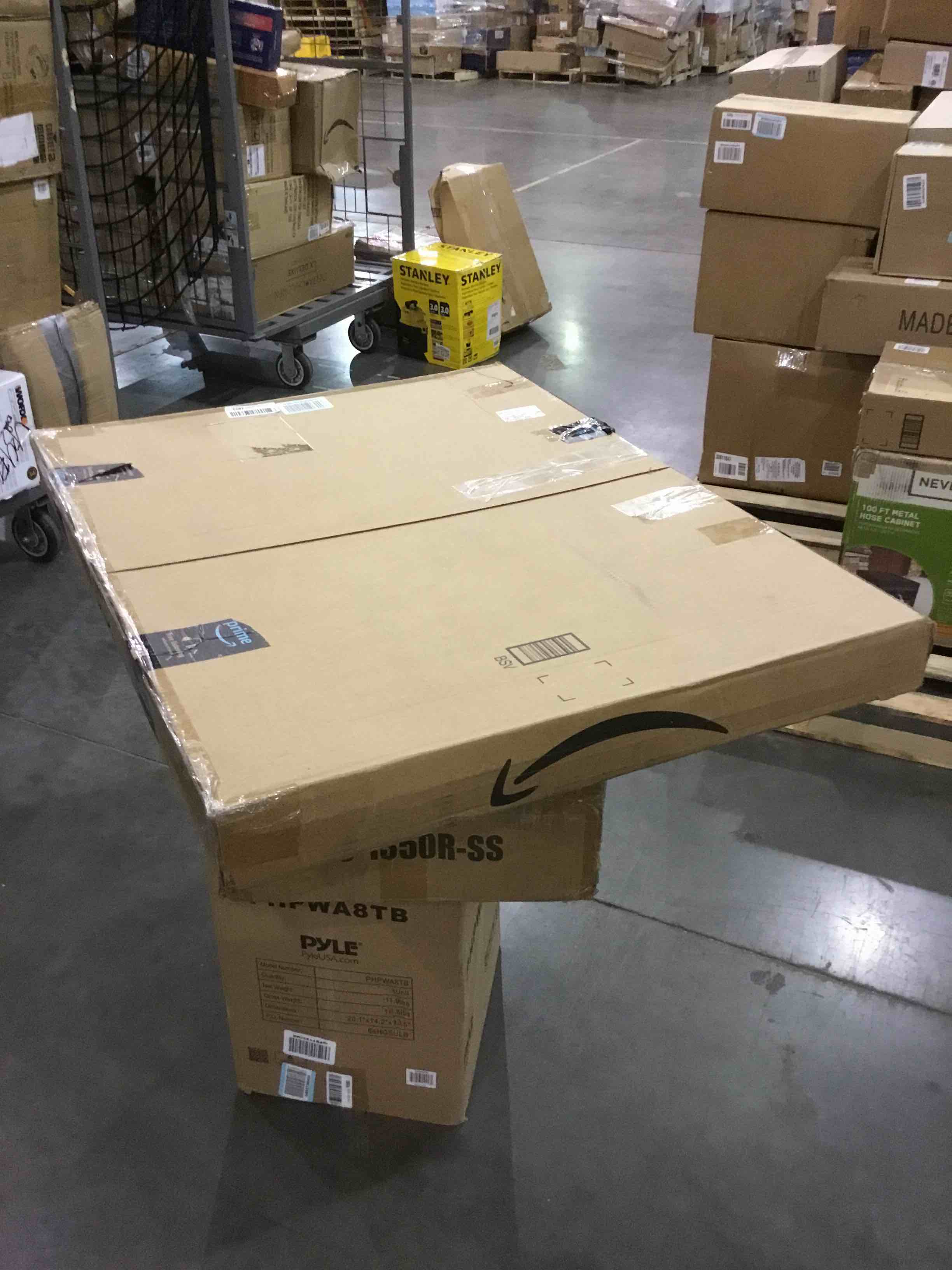 https://s3.amazonaws.com/lotting-images-prod/bidfta/BHL00078366_1689680387732.jpeg