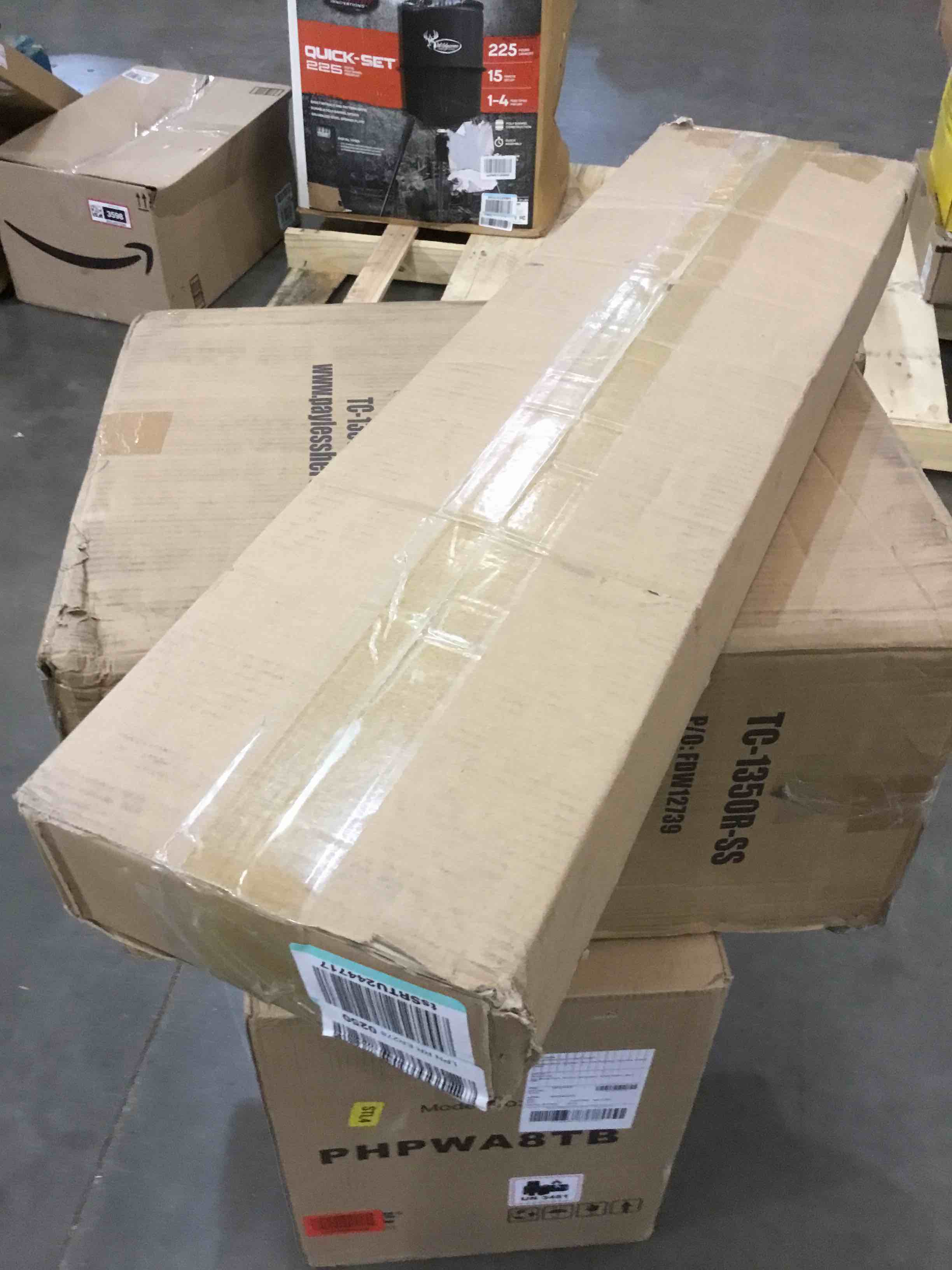 https://s3.amazonaws.com/lotting-images-prod/bidfta/BHL00078377_1689687932287.jpeg