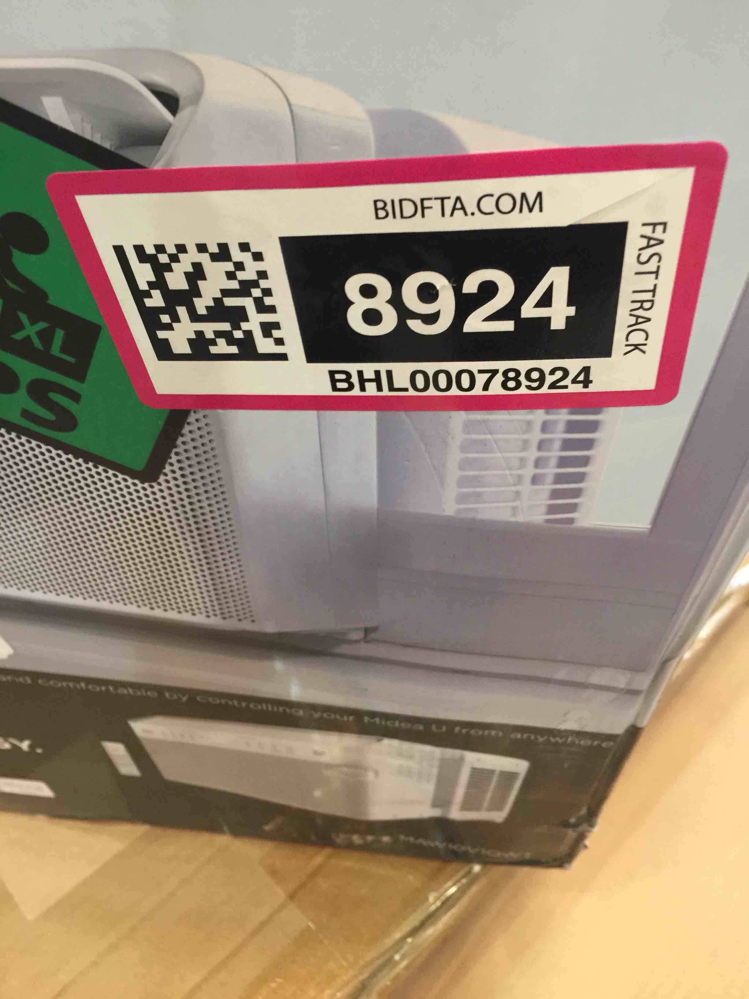 Midea U Inverter Window Air Conditioner 10,000BTU, U-Shaped AC with Open Window Flexibility, Robust Installation,Extreme Quiet, 35% Energy Saving, Smart Control, Alexa, Remote, Bracket Included