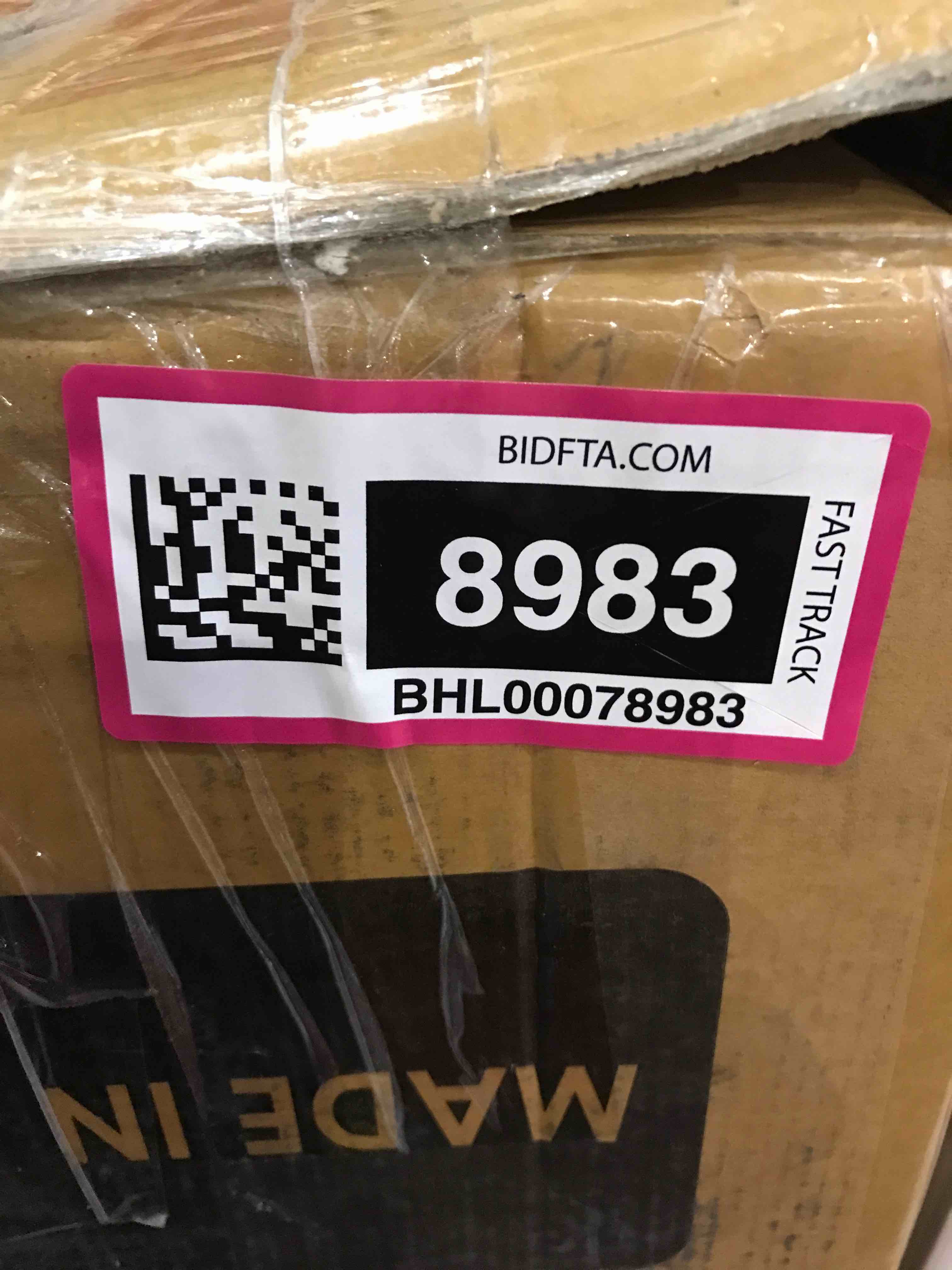 https://s3.amazonaws.com/lotting-images-prod/bidfta/BHL00078983_1693308281536.jpeg