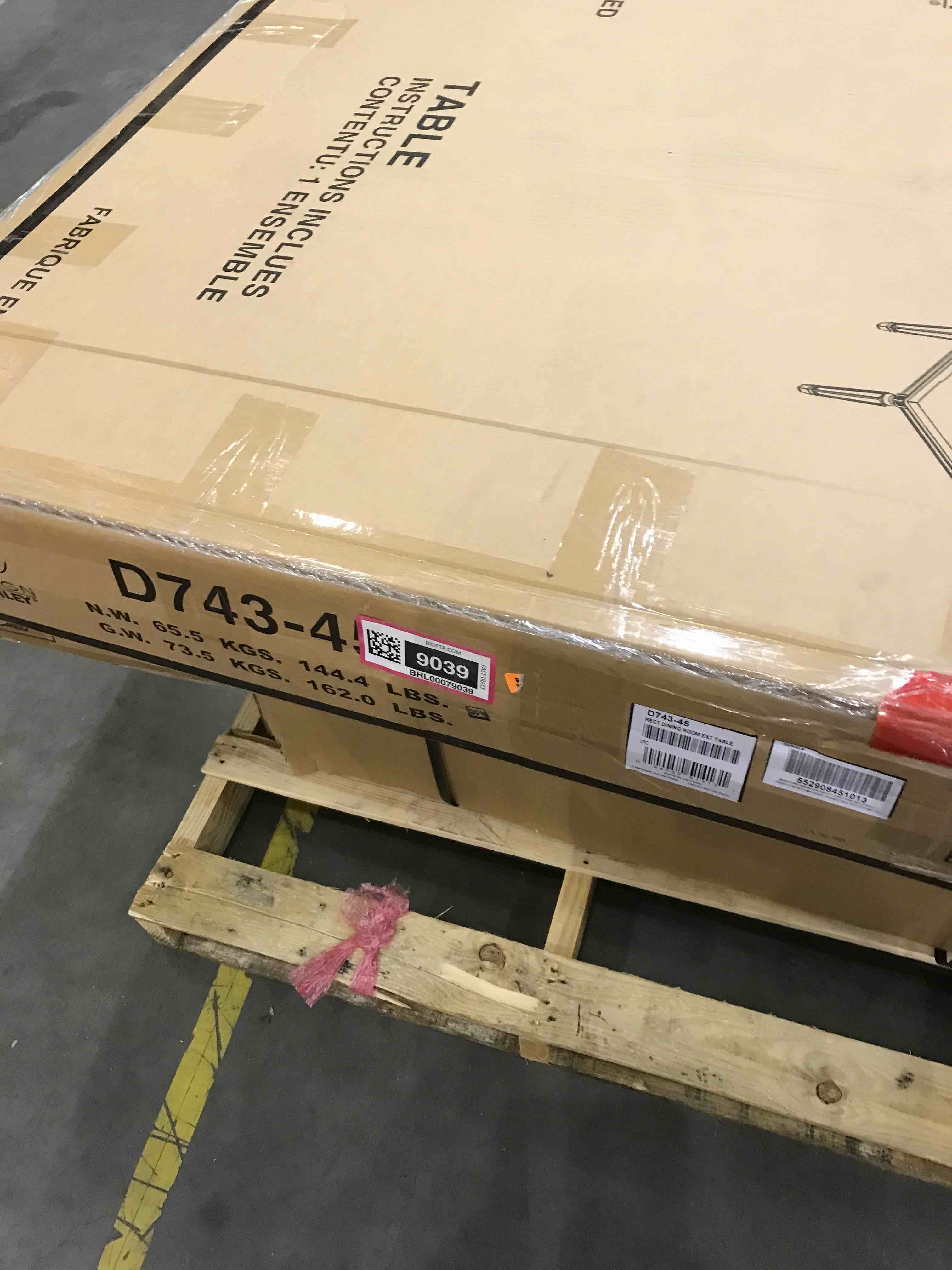 https://s3.amazonaws.com/lotting-images-prod/bidfta/BHL00079039_1690803924808.jpeg