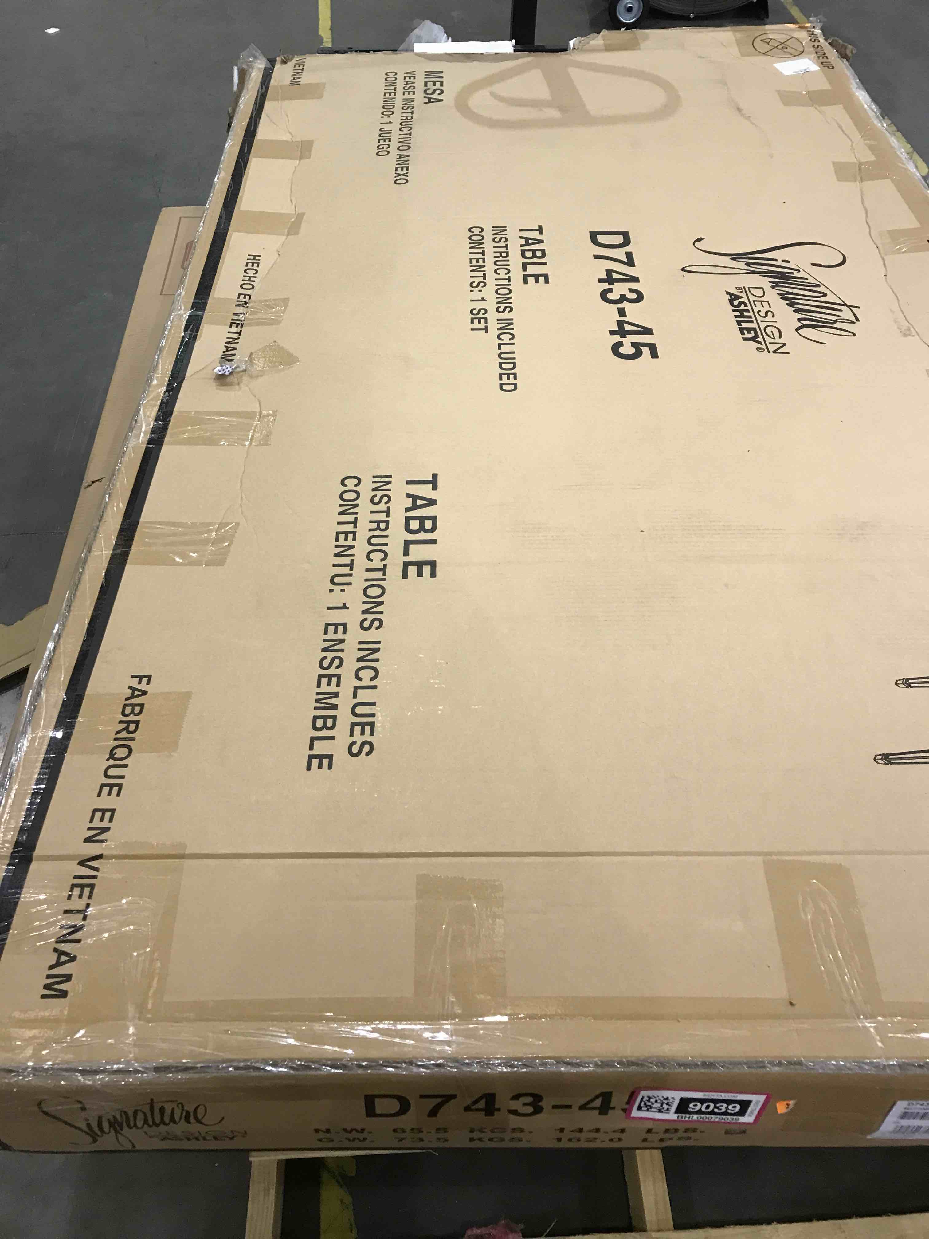 https://s3.amazonaws.com/lotting-images-prod/bidfta/BHL00079039_1690803932021.jpeg