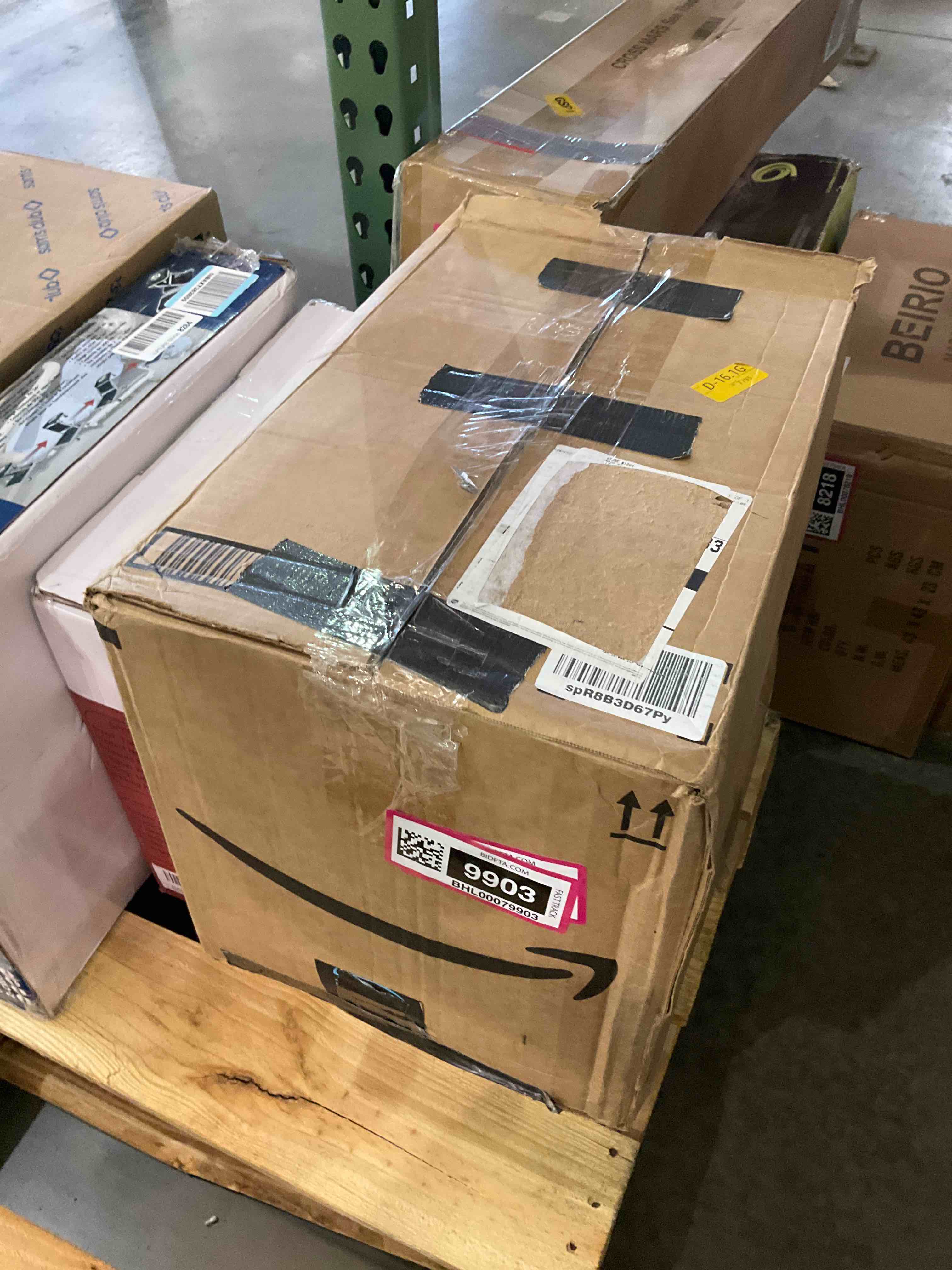 https://s3.amazonaws.com/lotting-images-prod/bidfta/BHL00079903_1690833938765.jpeg