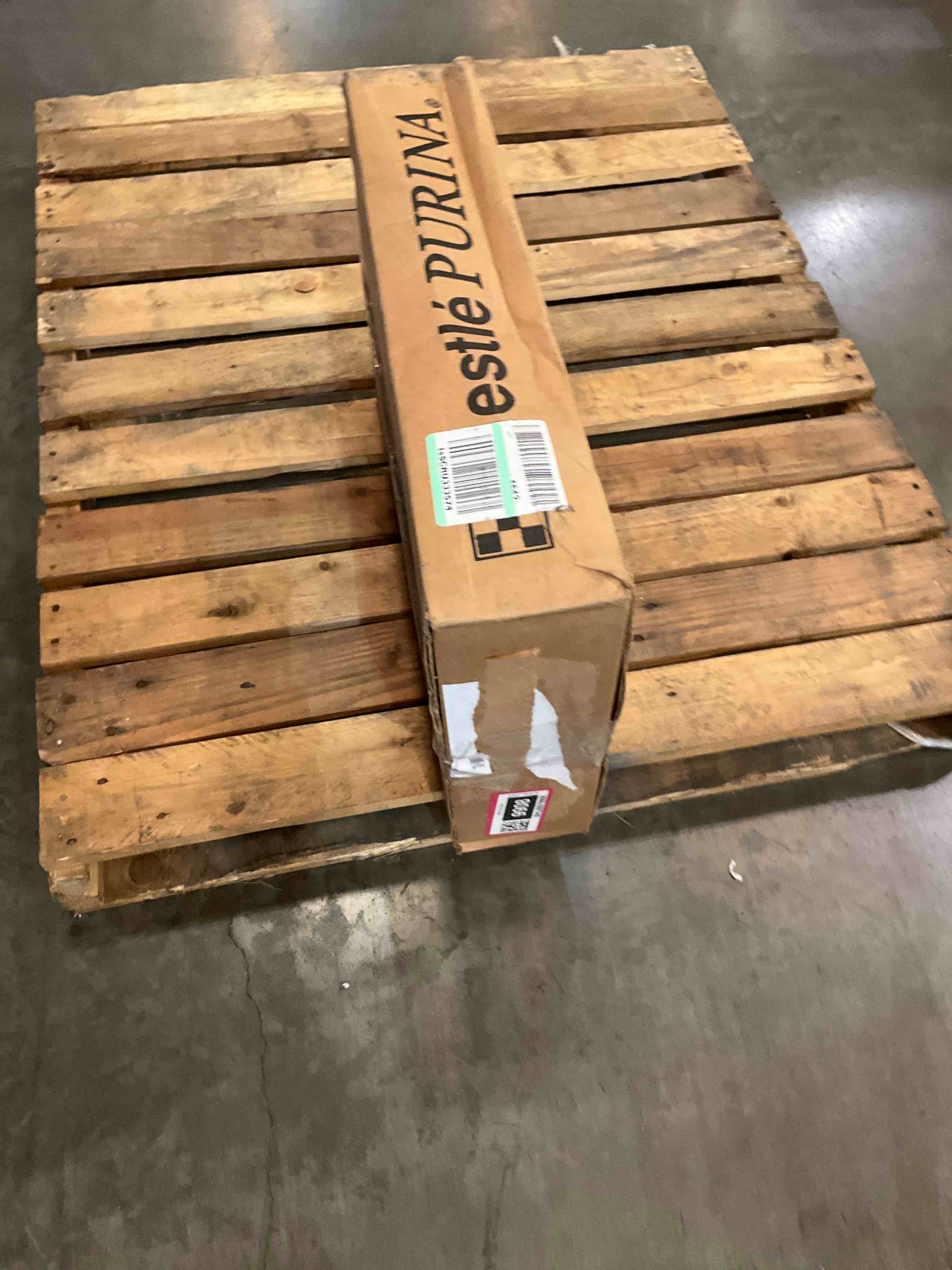 https://s3.amazonaws.com/lotting-images-prod/bidfta/BHL00079908_1690834192551.jpeg