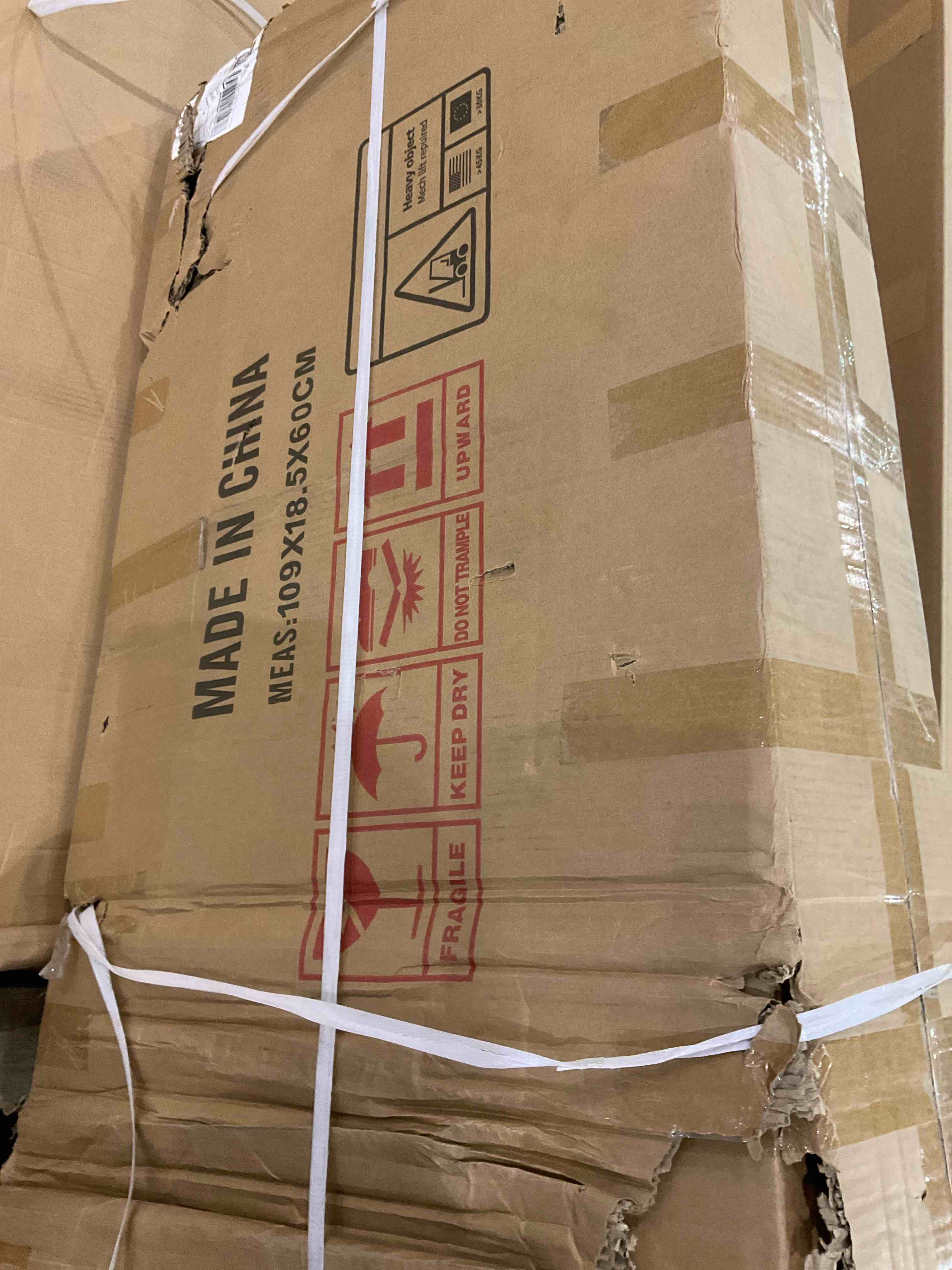 https://s3.amazonaws.com/lotting-images-prod/bidfta/BHL00080782_1702600923748.jpeg
