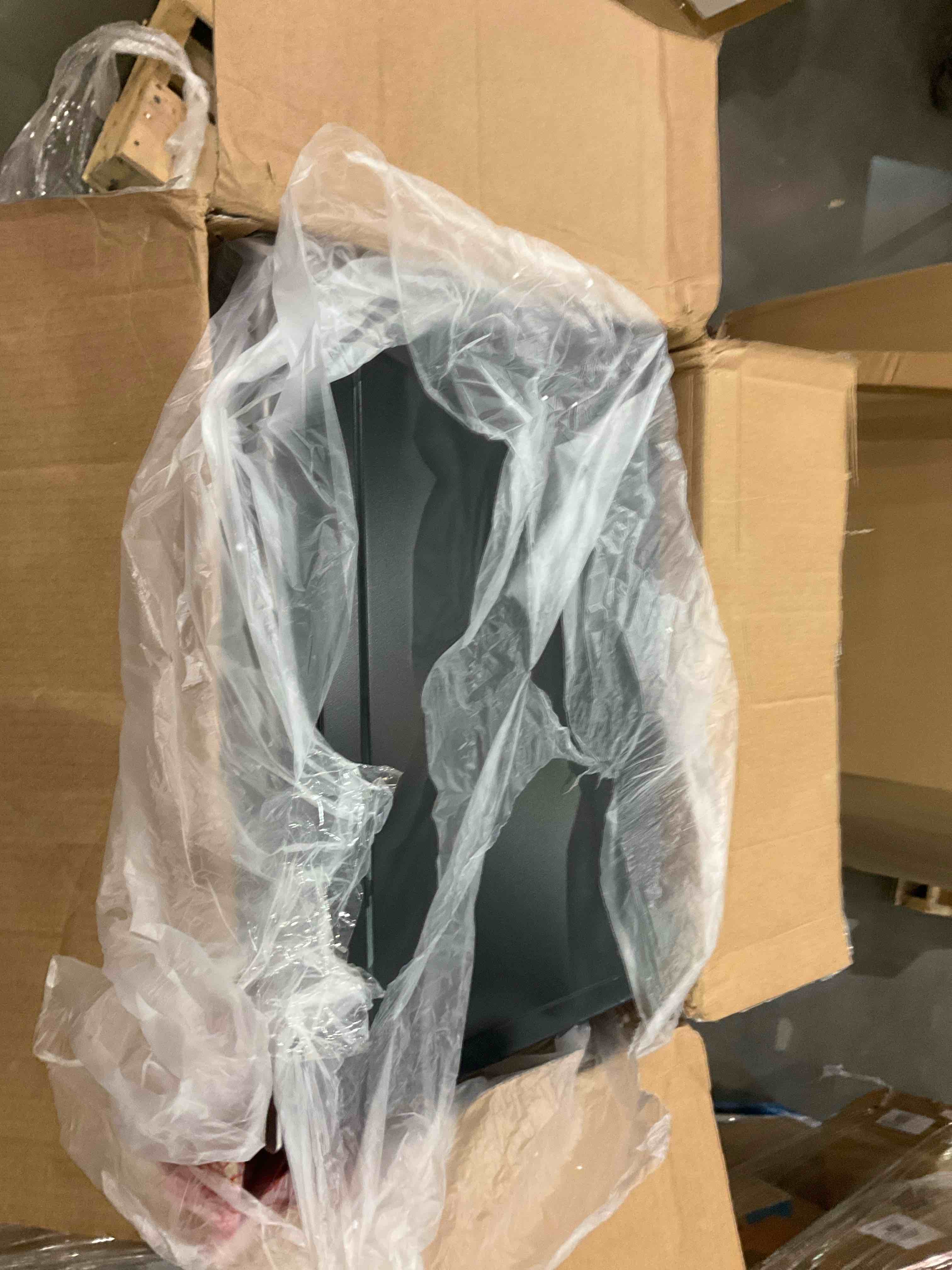 https://s3.amazonaws.com/lotting-images-prod/bidfta/BHL00080965_1704986509473.jpeg