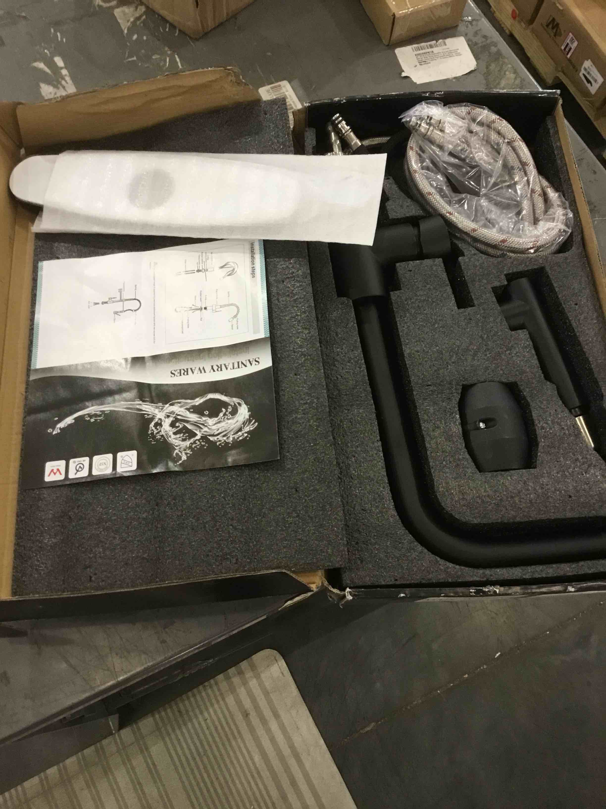 https://s3.amazonaws.com/lotting-images-prod/bidfta/BHL00081068_1697049642721.jpeg