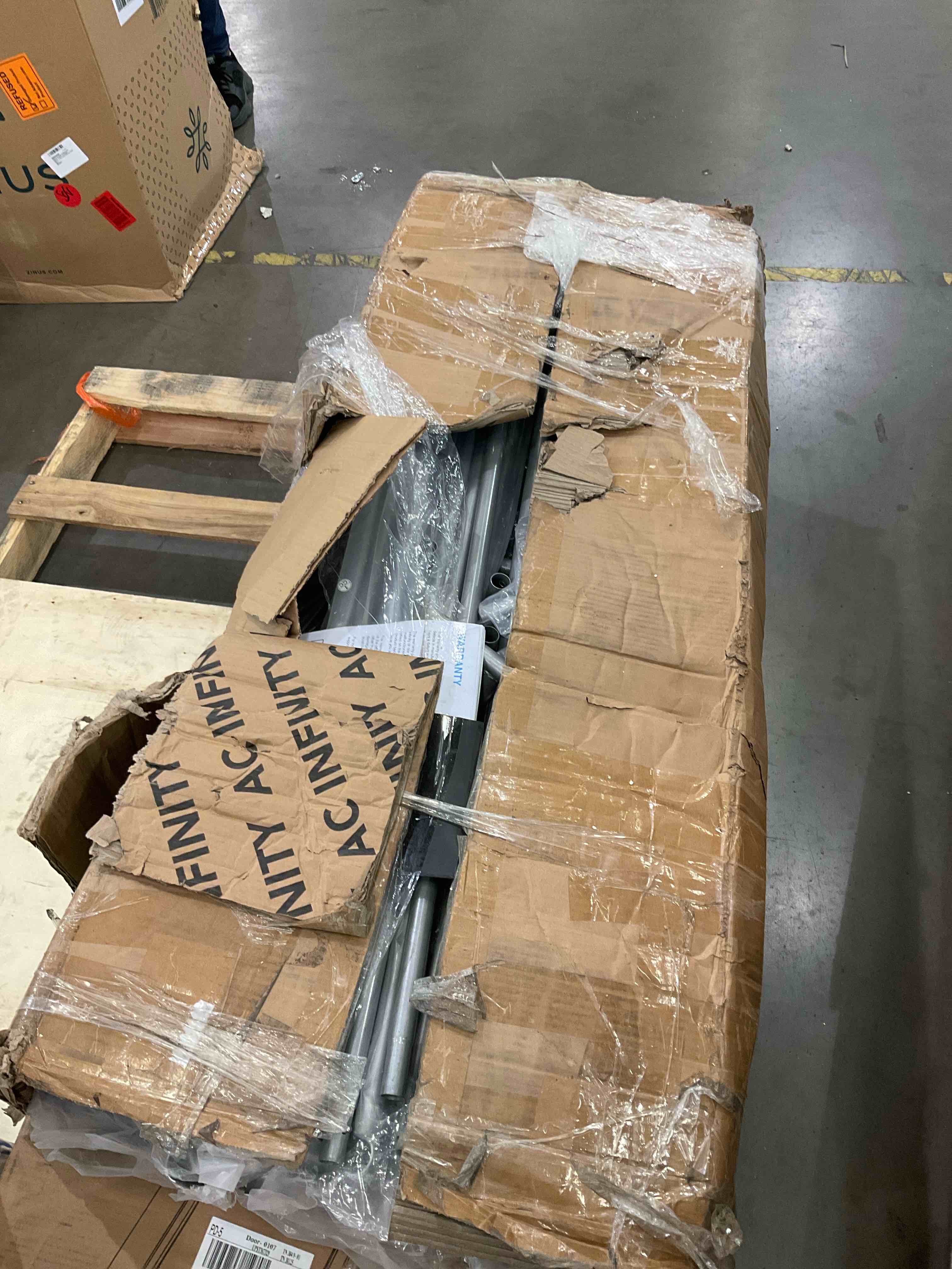https://s3.amazonaws.com/lotting-images-prod/bidfta/BHL00081405_1698260323894.jpeg