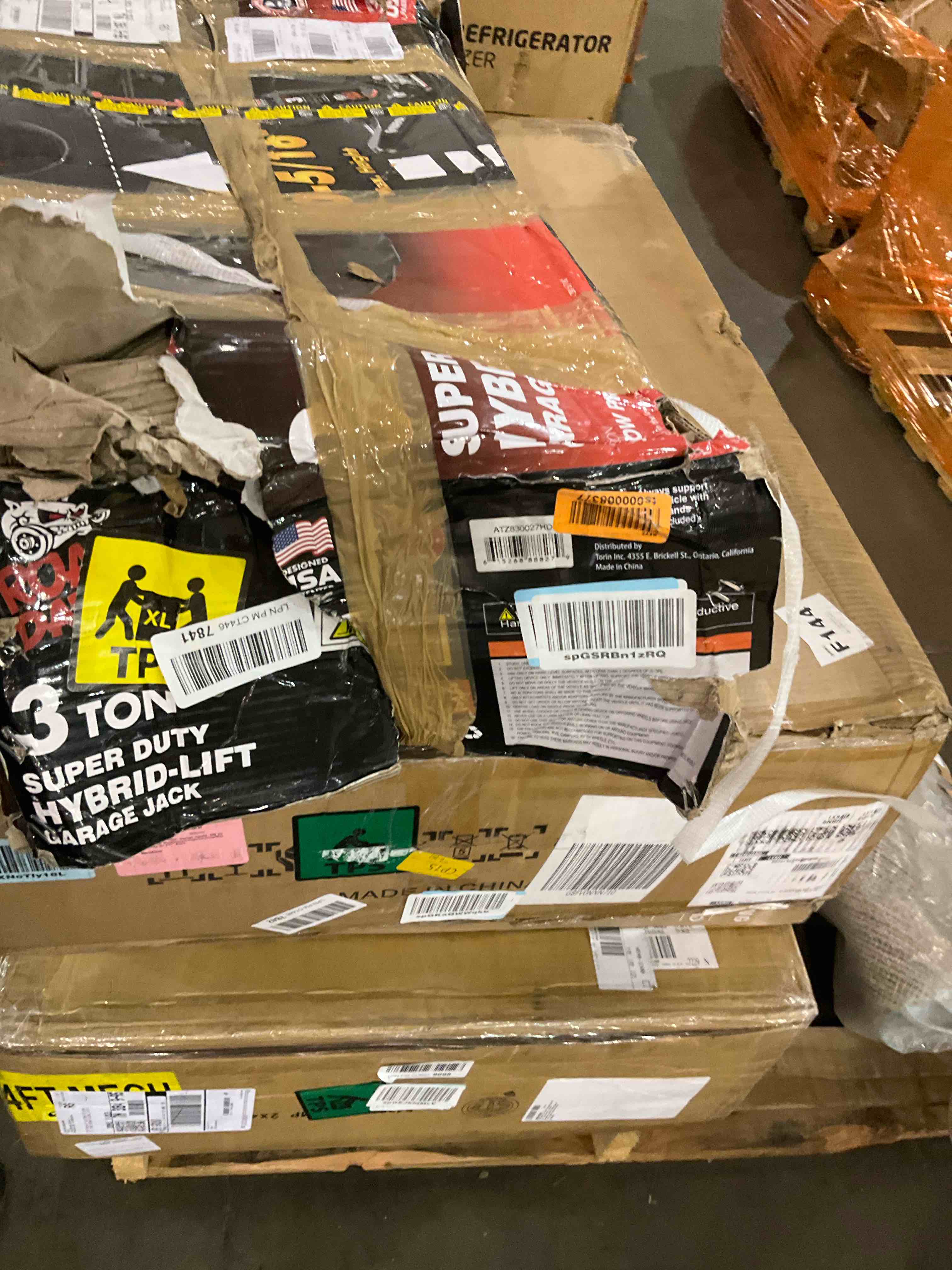 https://s3.amazonaws.com/lotting-images-prod/bidfta/BHL00081478_1699560996986.jpeg