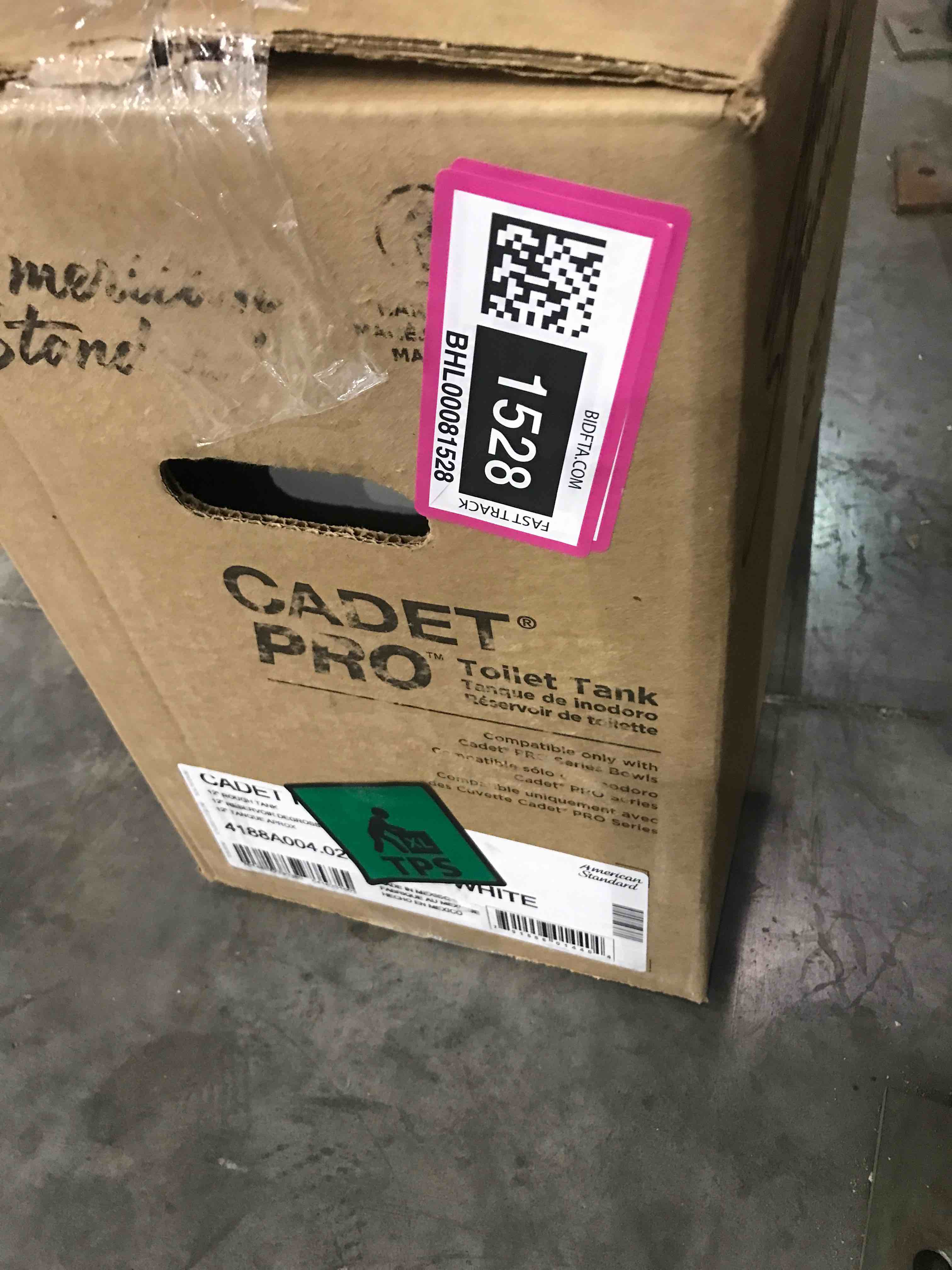 https://s3.amazonaws.com/lotting-images-prod/bidfta/BHL00081528_1697632269371.jpeg