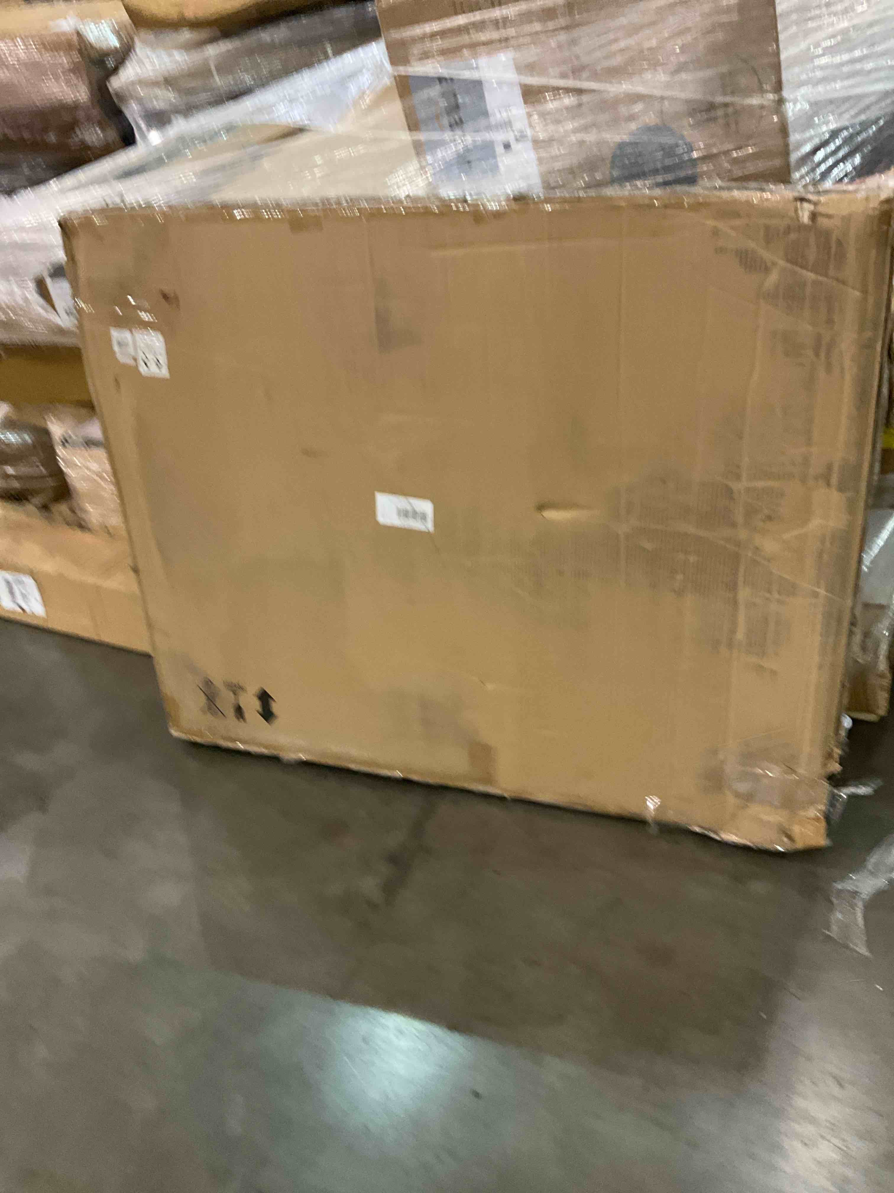 https://s3.amazonaws.com/lotting-images-prod/bidfta/BHL00081631_1700587411179.jpeg